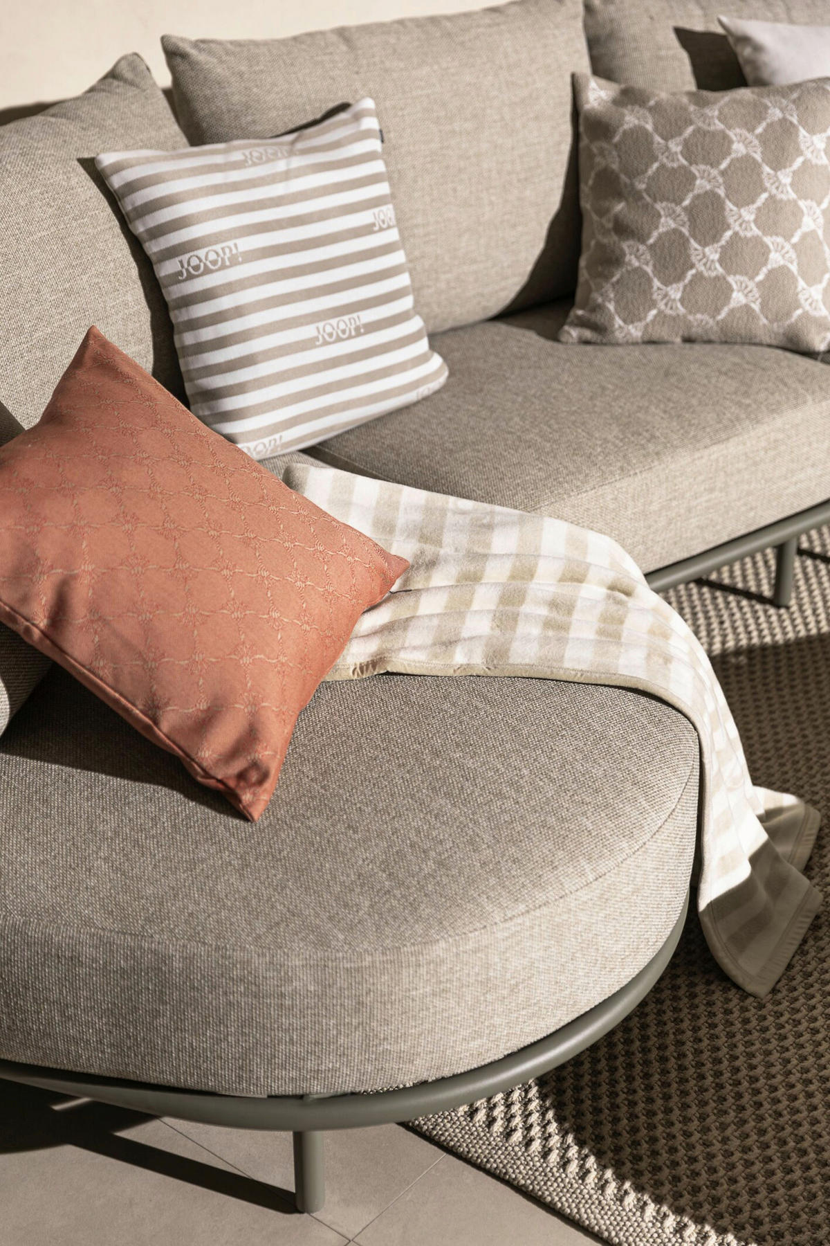 GARTEN-CHAISELONGUE Taupe, Olivgrün Aluminium  - Taupe/Olivgrün, Basics, Textil/Metall (119/72/154cm) - Joop!