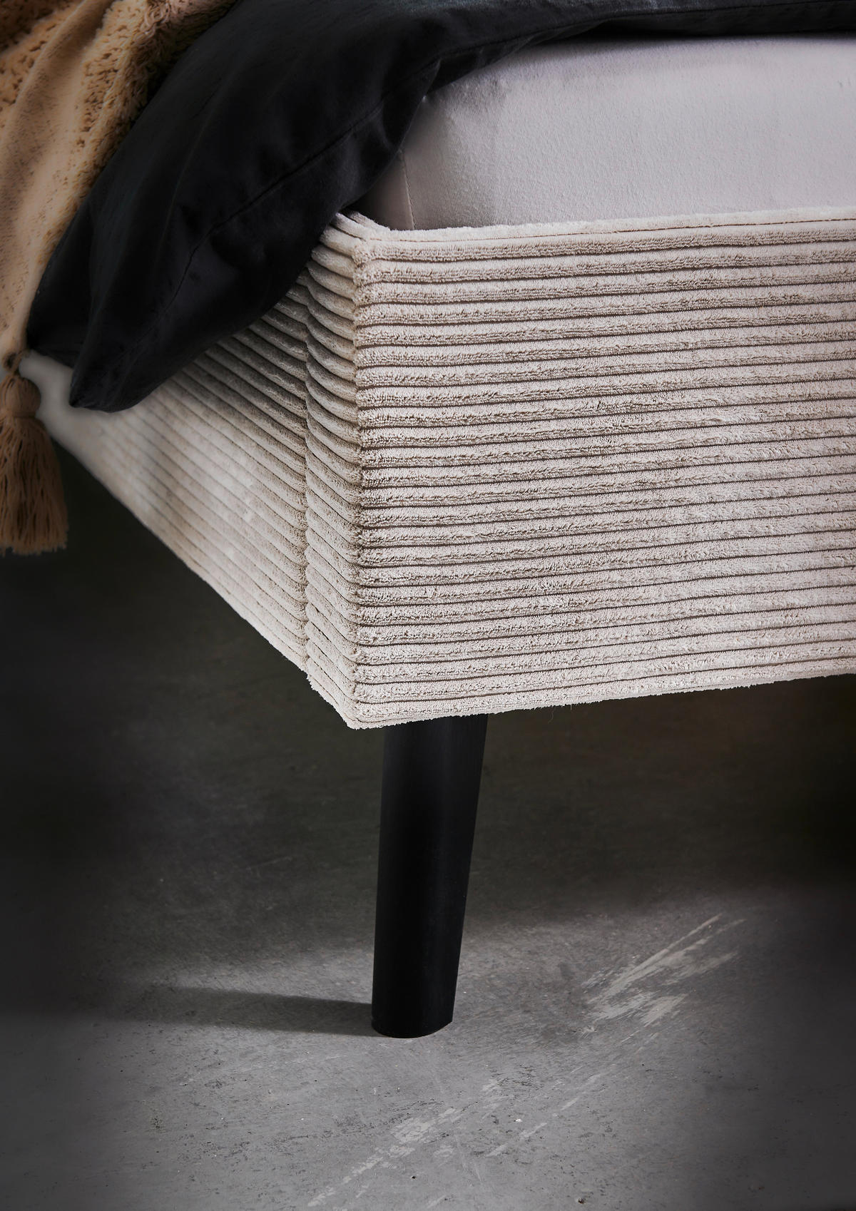 POLSTERBETT 140/200 cm  in Beige  - Beige/Schwarz, Basics, Holz/Textil (140/200cm) - Boxxx