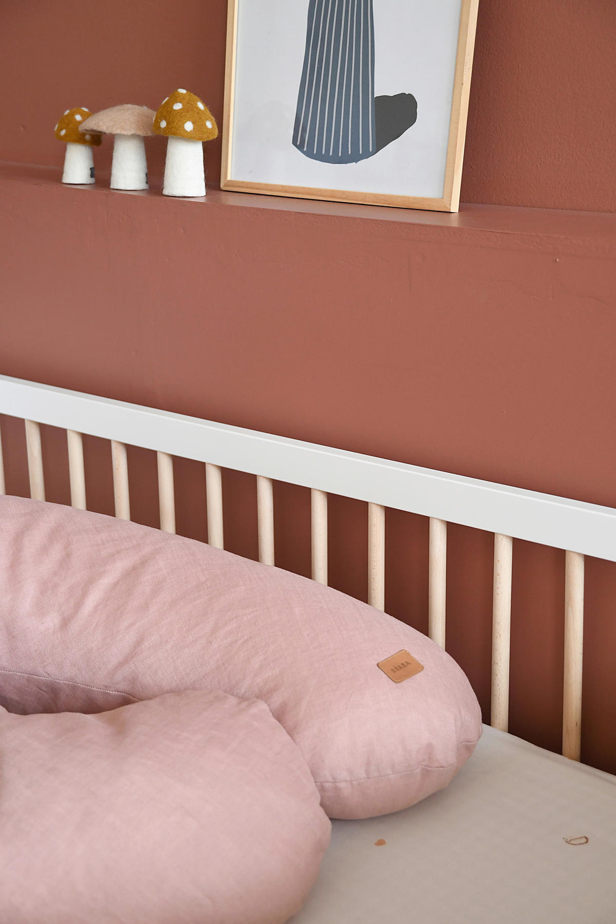 KOJICÍ POLŠTÁŘ - starorůžová, Konvenční, textil (170/39/15cm) - Beaba