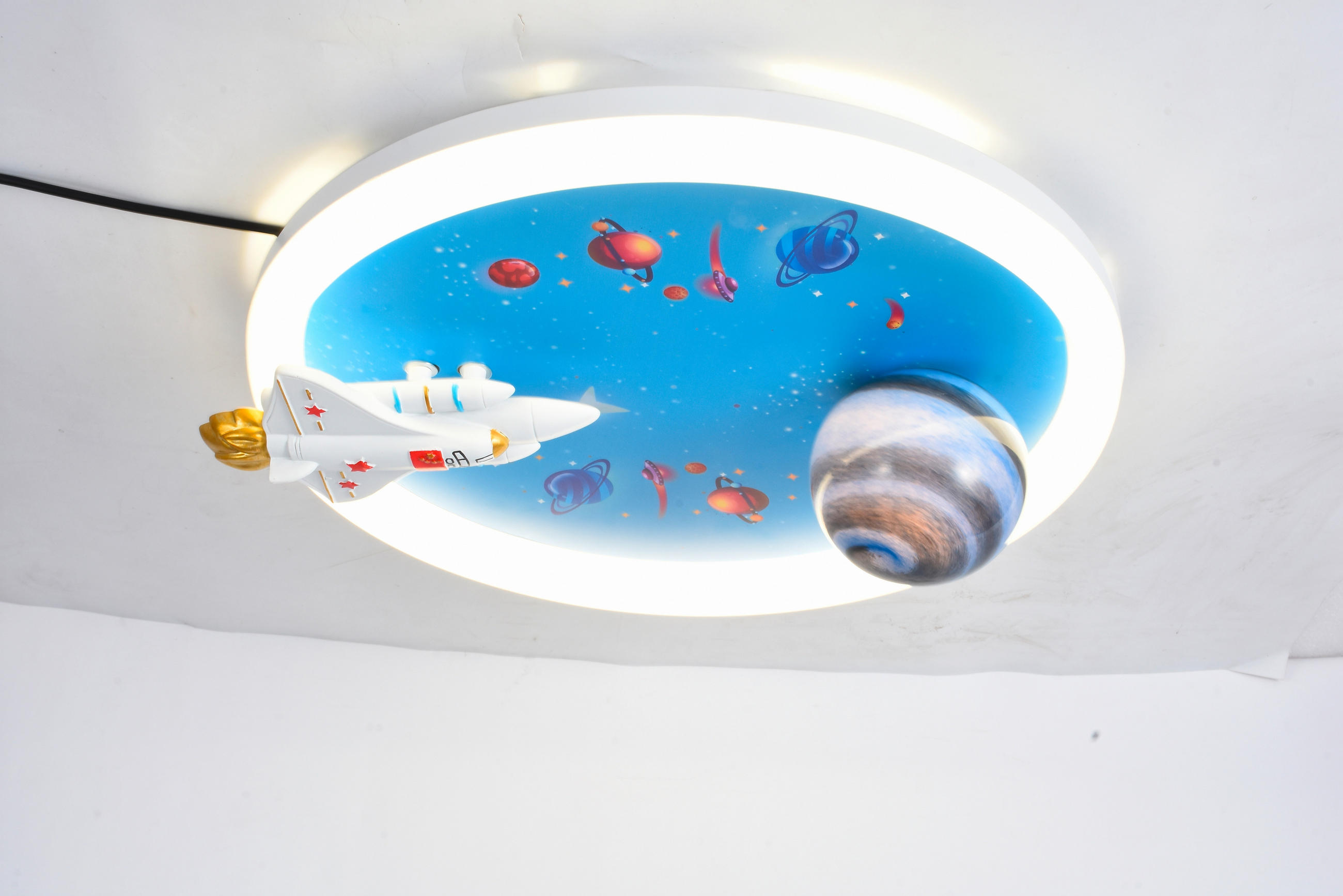 OTROŠKA STROPNA LED-SVETILKA - Design, kovina/umetna masa (50/15/50cm)