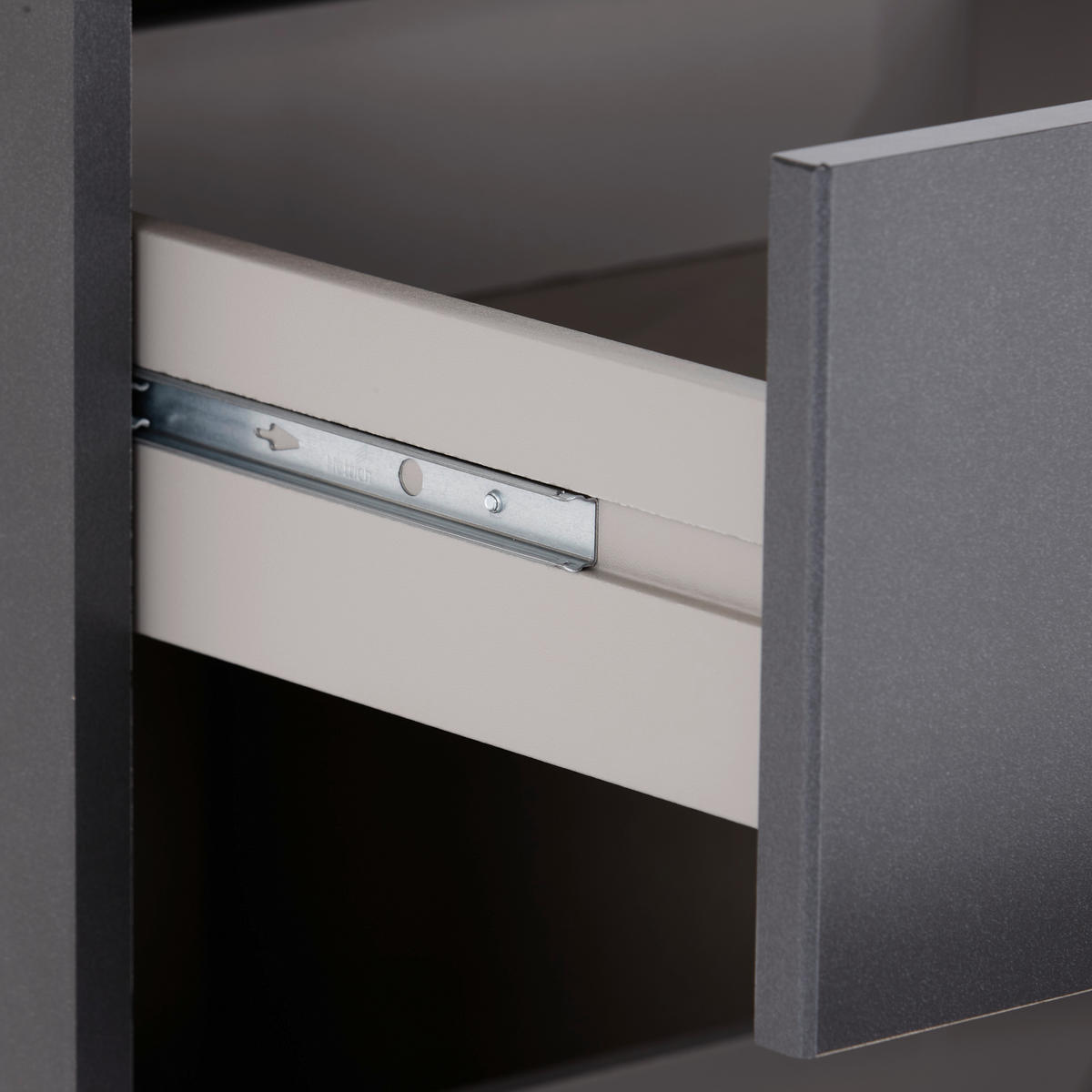 KLEIDERSCHRANK 136/197/54 cm 3-türig Grau, Weiß  - Alufarben/Weiß, KONVENTIONELL, Holzwerkstoff/Kunststoff (136/197/54cm) - Rauch Möbel