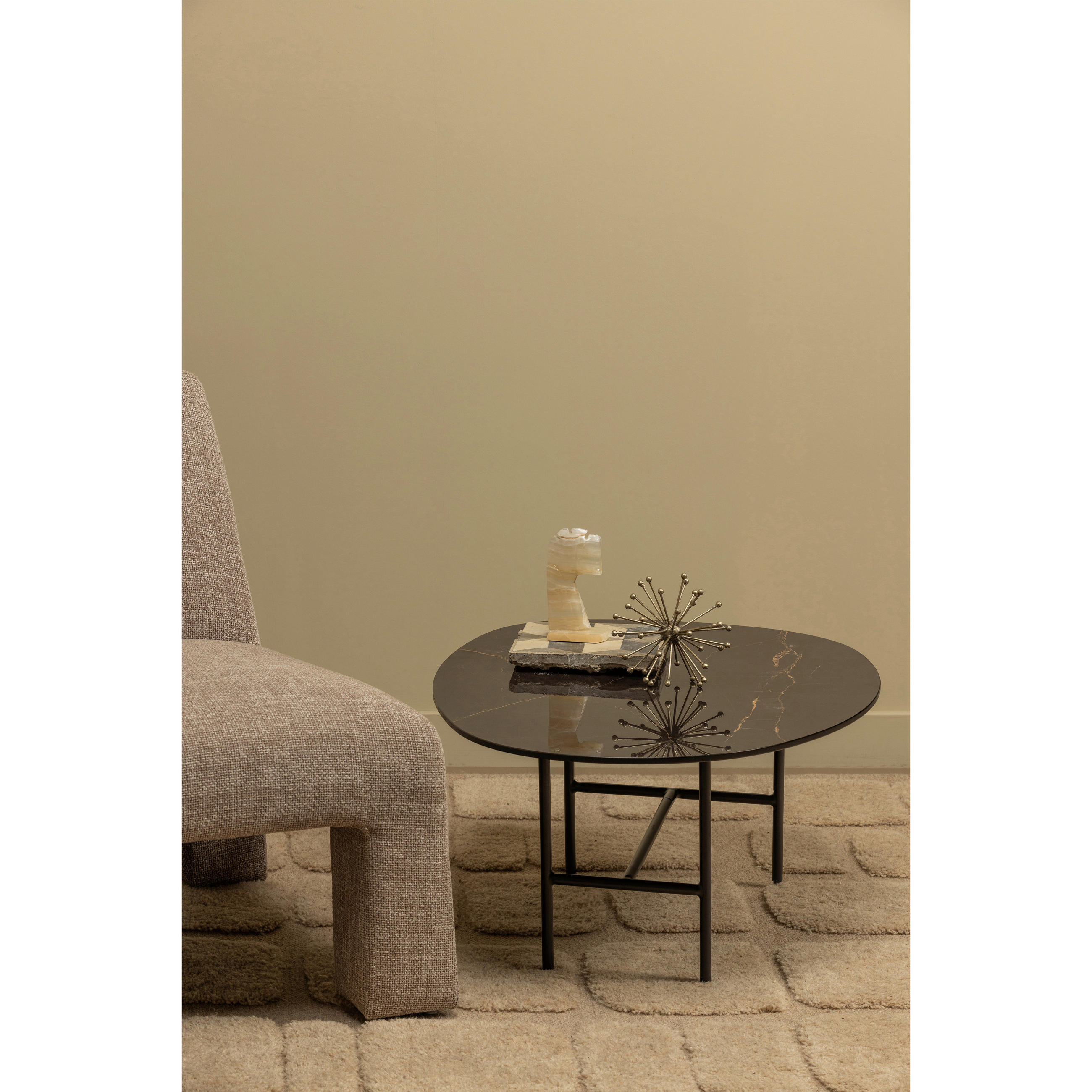COUCHTISCH Vajen 70/70/38 cm organisch Schwarz  - Schwarz, Design, Keramik/Metall (70/70/38cm) - Livetastic