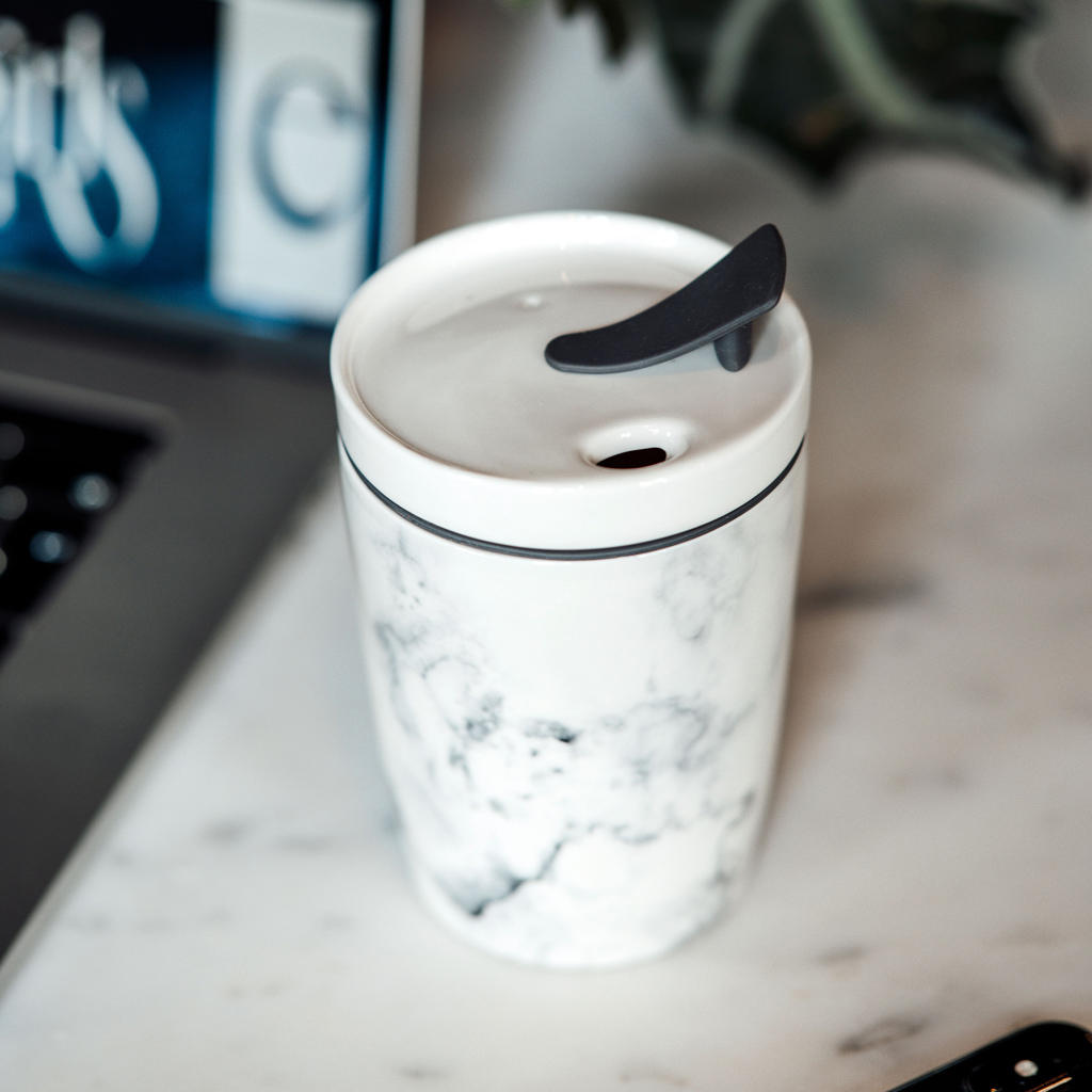 COFFEE-TO-GO-BECHER TO GO, TO STAY 0,29 L  - Weiß/Grau, Basics, Keramik/Kunststoff (290ml) - like.Villeroy & Boch