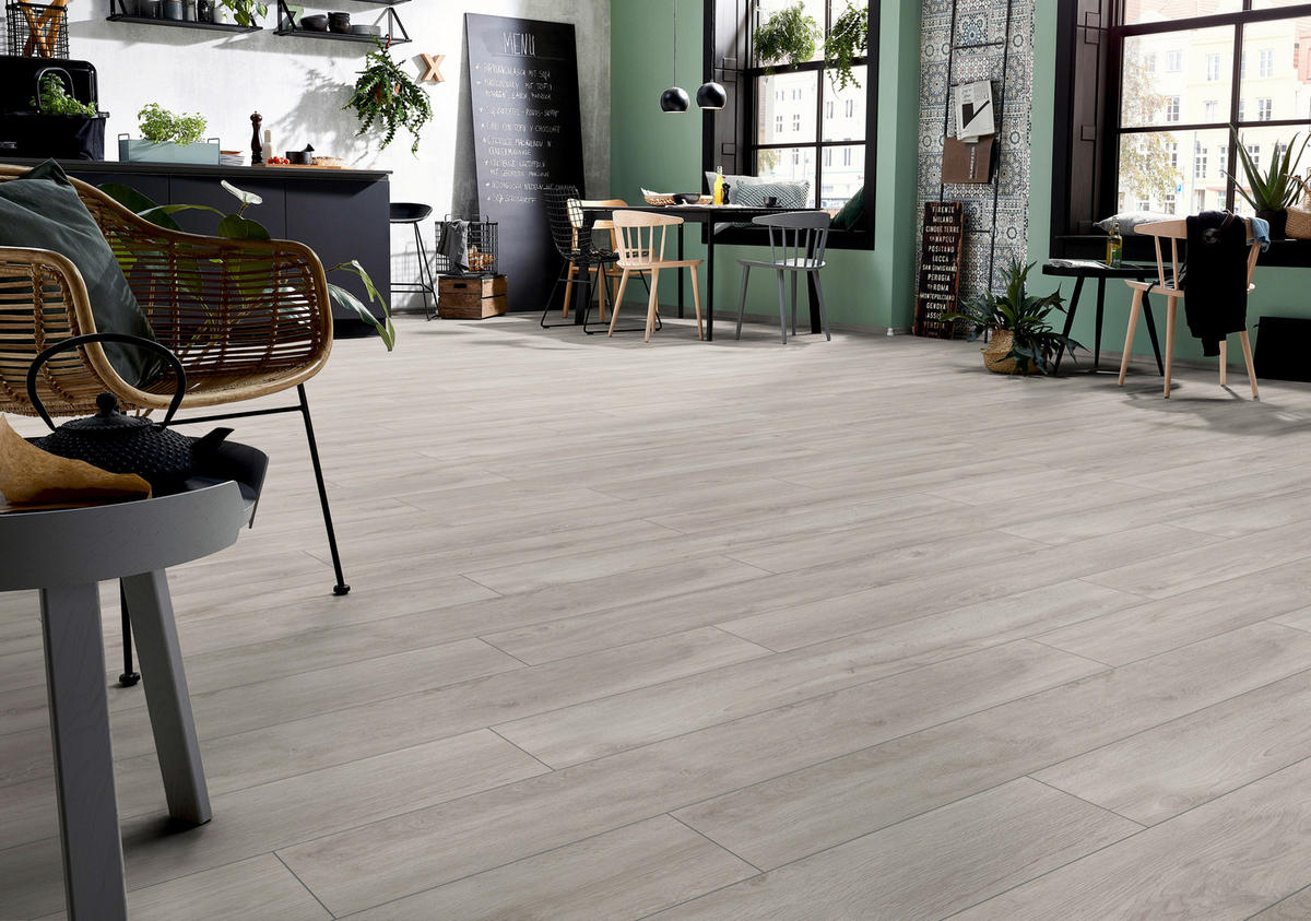 LAMINATBODEN Superior Advanced  - Eichefarben, KONVENTIONELL, Holz (138.0/19.3/0.8cm)