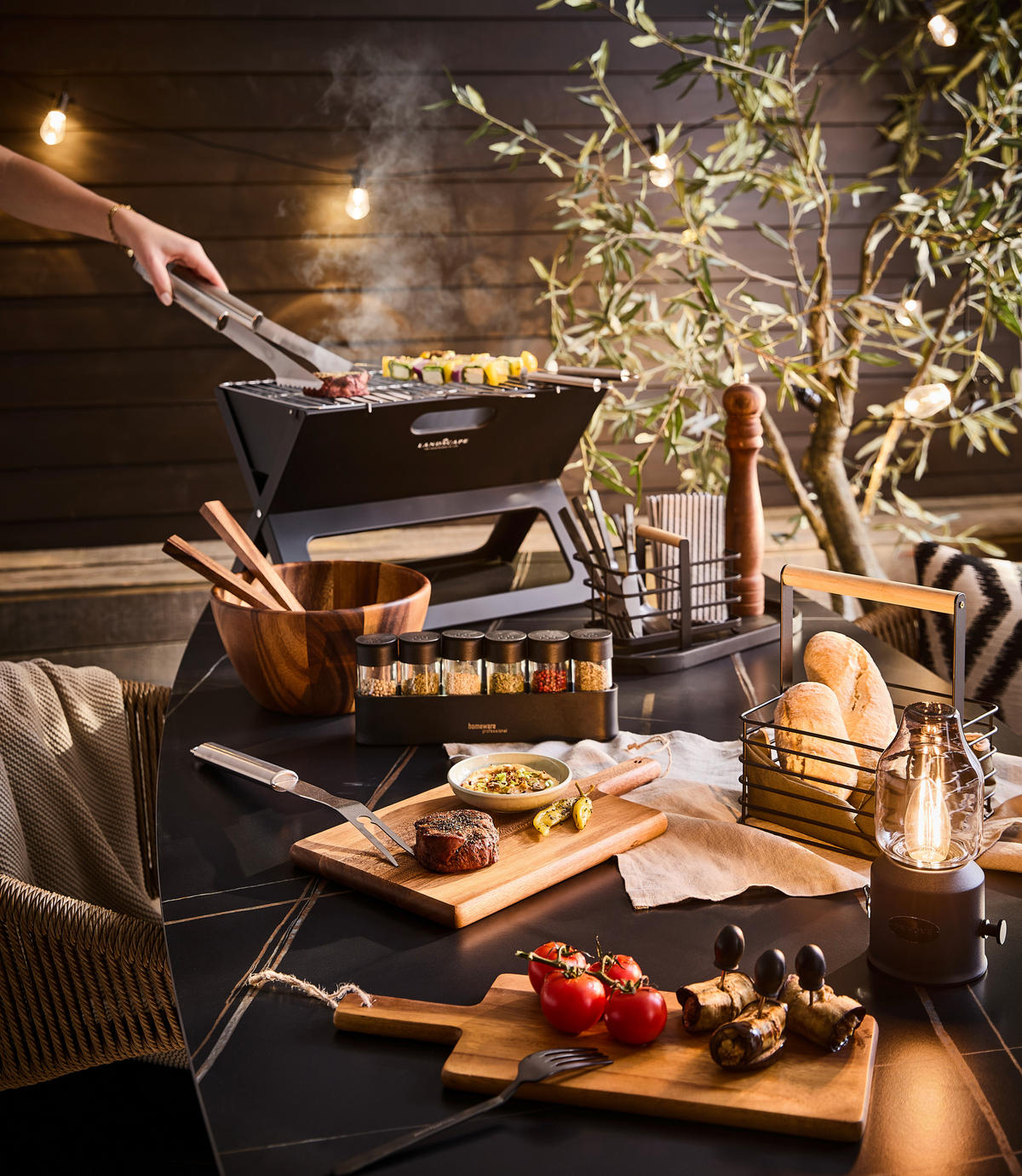 HOLZKOHLEGRILL  Schwarz  - Schwarz, Basics, Metall (44/30,5/30,5cm) - Landscape