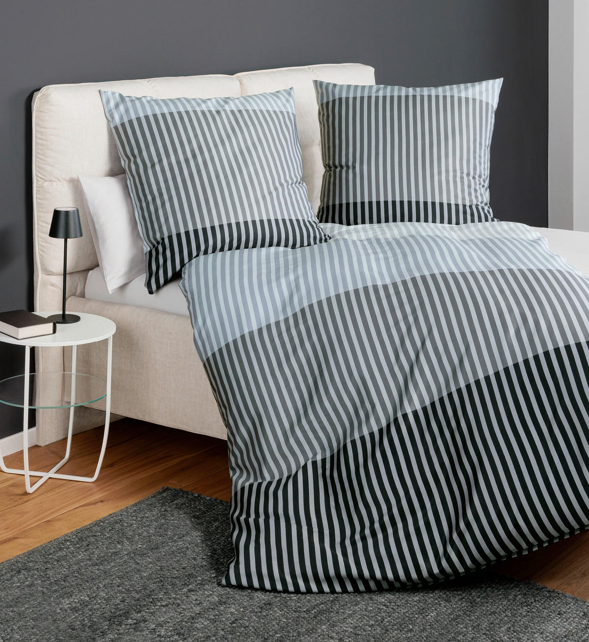 POSTELJINA 200/200 cm makosaten srebrna  - srebrna, Konvencionalno, tekstil (200/200cm) - Janine