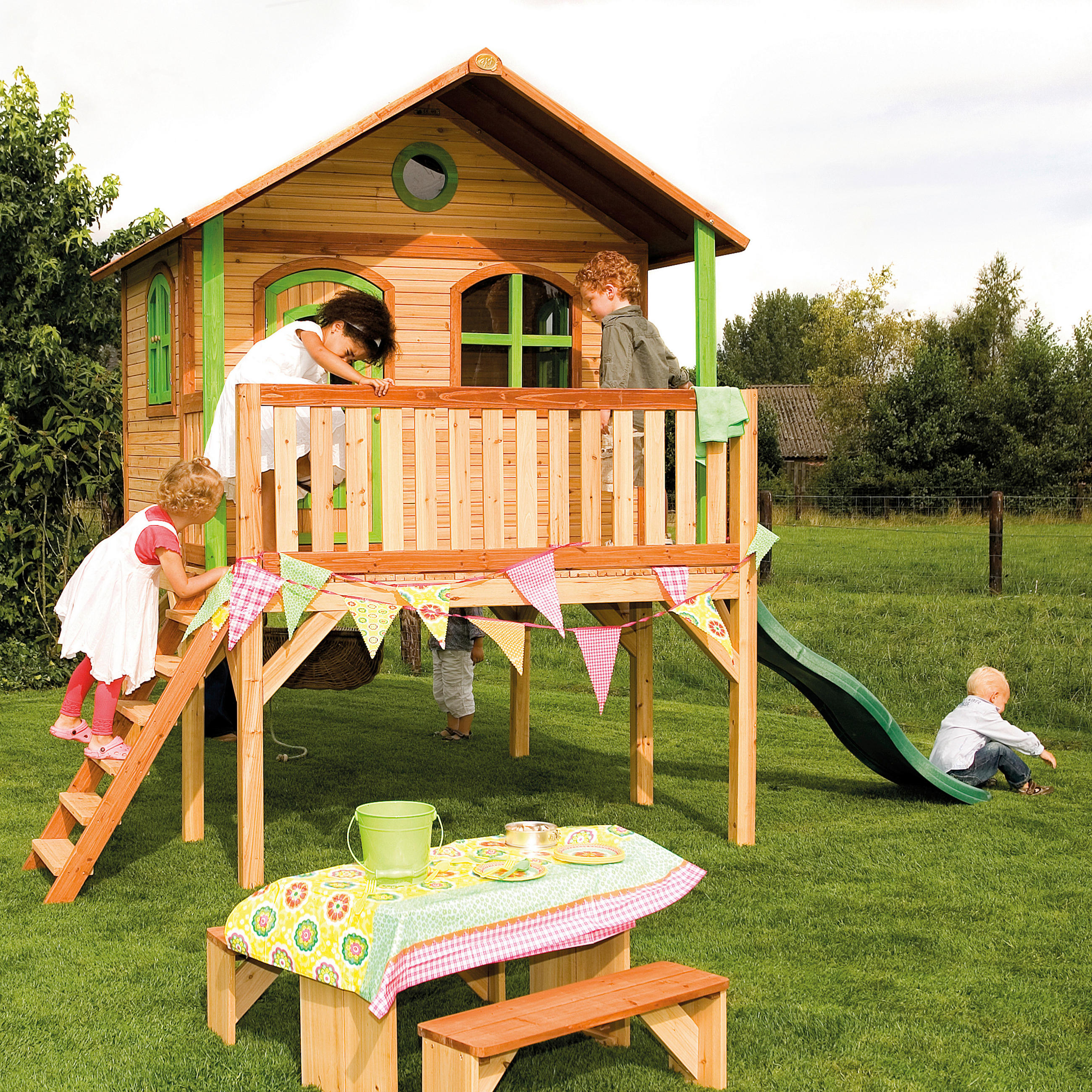 SPIELHAUS  - Braun/Weiß, KONVENTIONELL, Holz/Kunststoff (380/274/212cm) - Ambia Garden