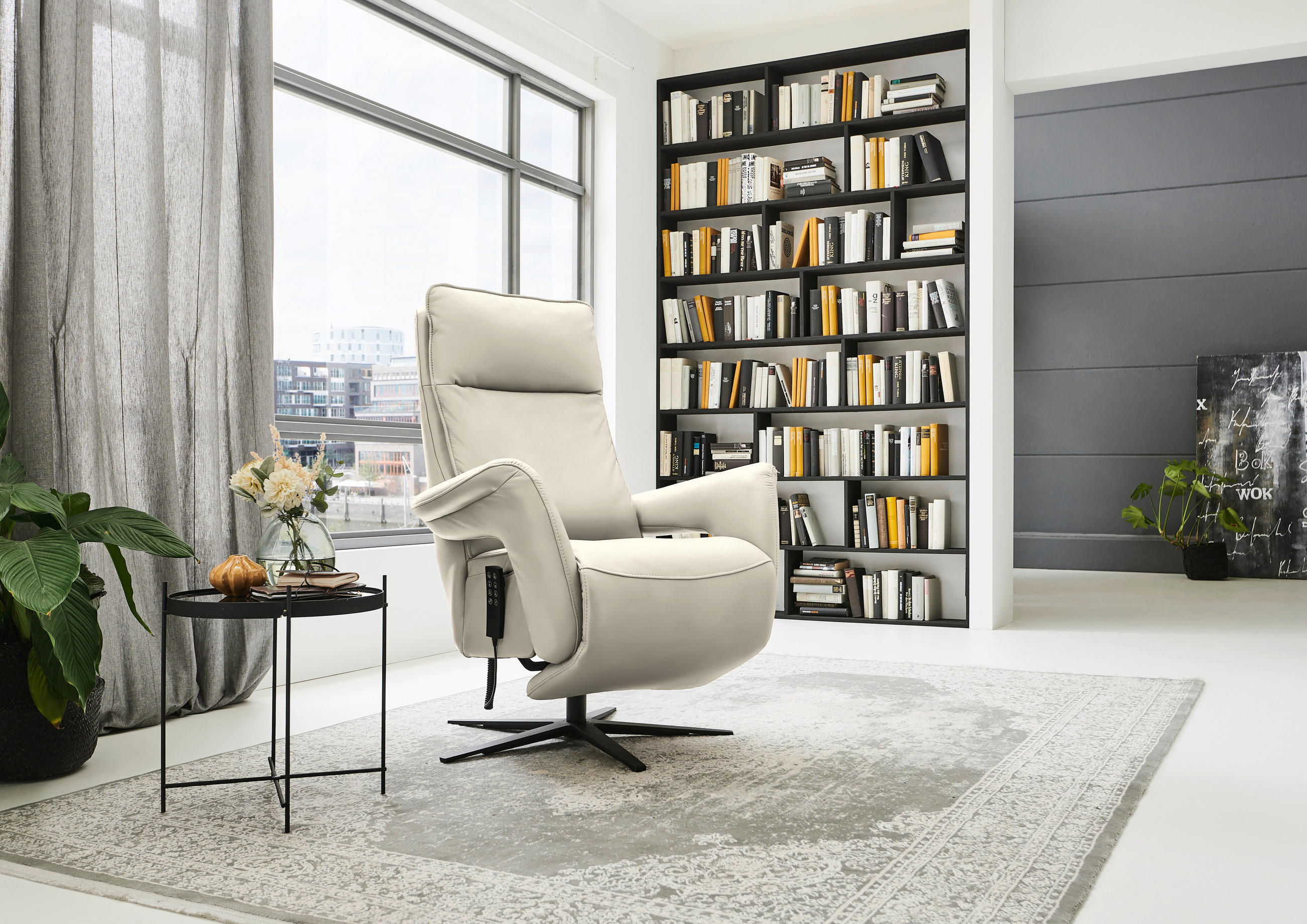 RELAXSESSEL in Leder Ecru  - Ecru/Schwarz, Design, Leder/Metall (83/116/87cm) - Valdera