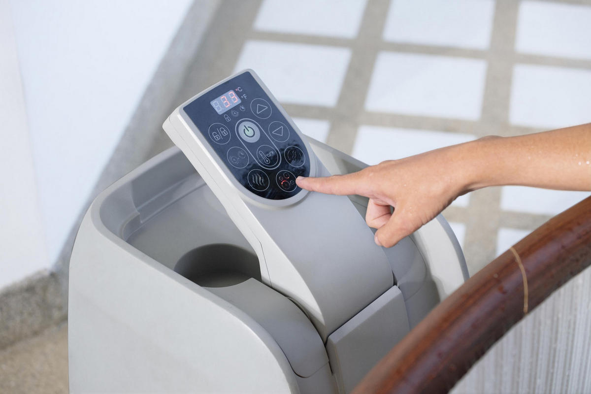 WHIRLPOOL HELSINKI AIRJET 60025 180/66 cm  - Braun/Weiß, Trend, Kunststoff/Metall (180/66cm) - Bestway
