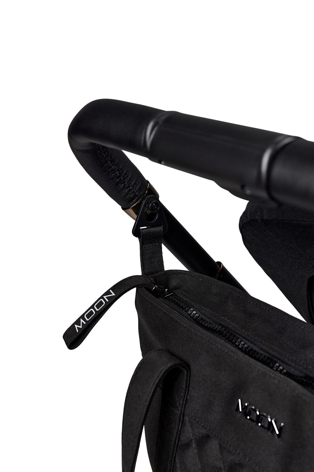 TORBA ZA PREVIJANJE  V-Shape Bag   - crna, Basics, tekstil (41/16/28cm) - Moon