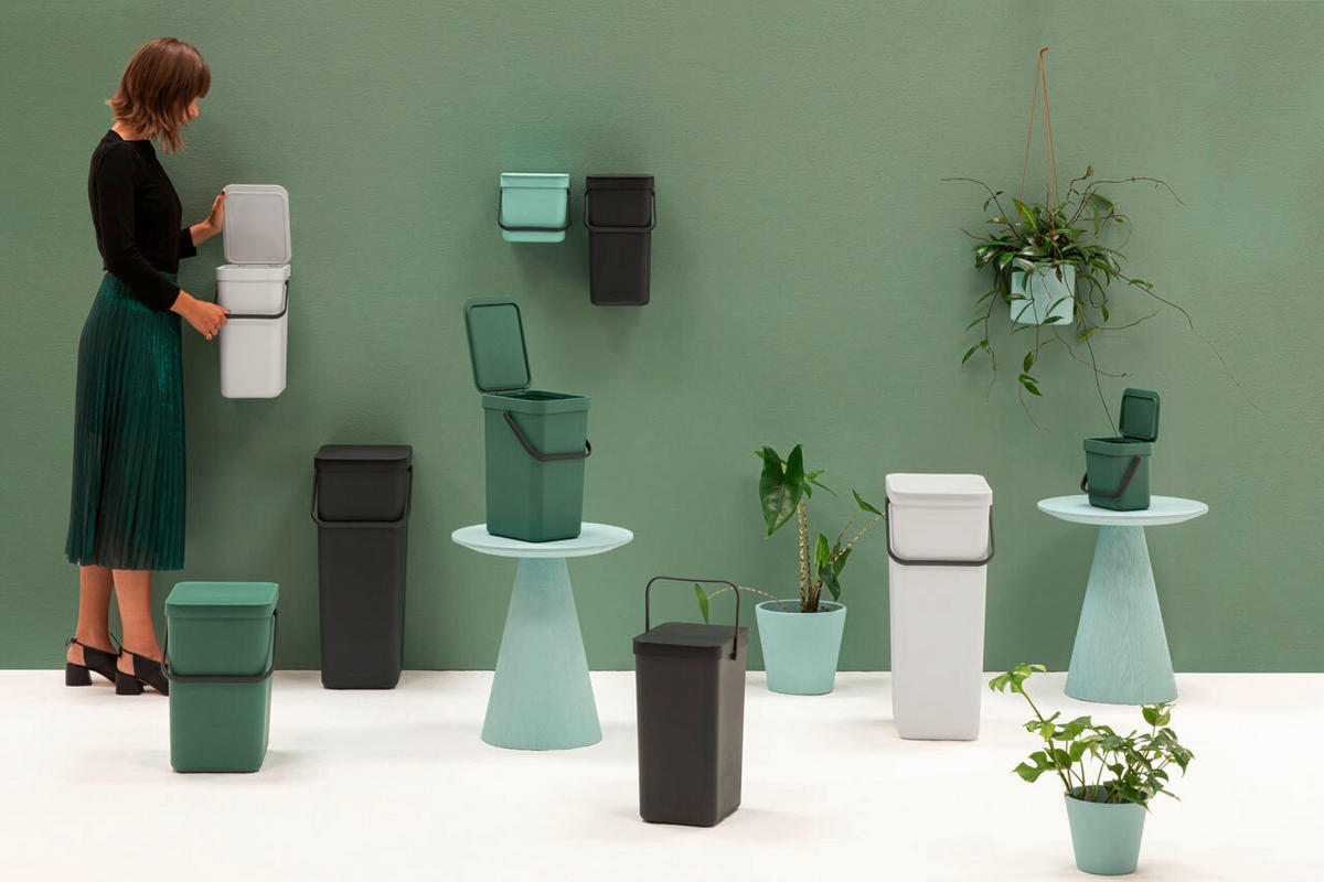 KOŠ ZA SMETI - Basics, umetna masa (18.8/18.1/13.9cm) - Brabantia