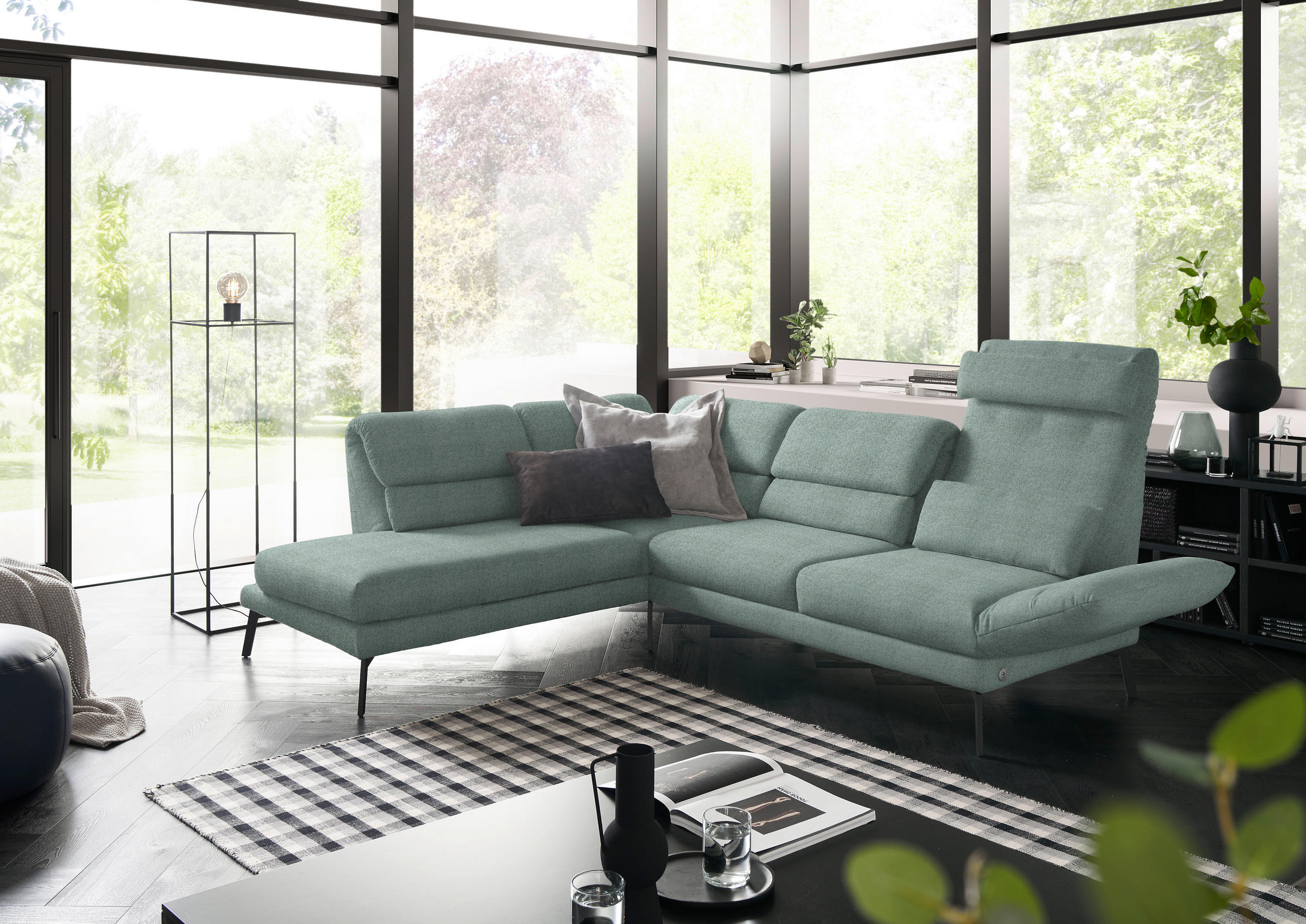ECKSOFA in Flachgewebe Salbeigrün  - Salbeigrün/Schwarz, Design, Textil/Metall (212-253/256-363cm) - Dieter Knoll