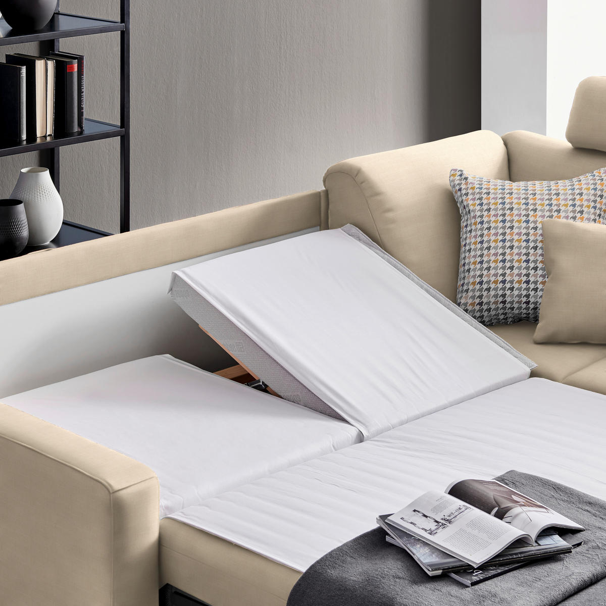 ECKSOFA in Chenille Creme  227/208 cm  - Creme/Alufarben, KONVENTIONELL, Textil/Metall (227/208cm) - Sedda