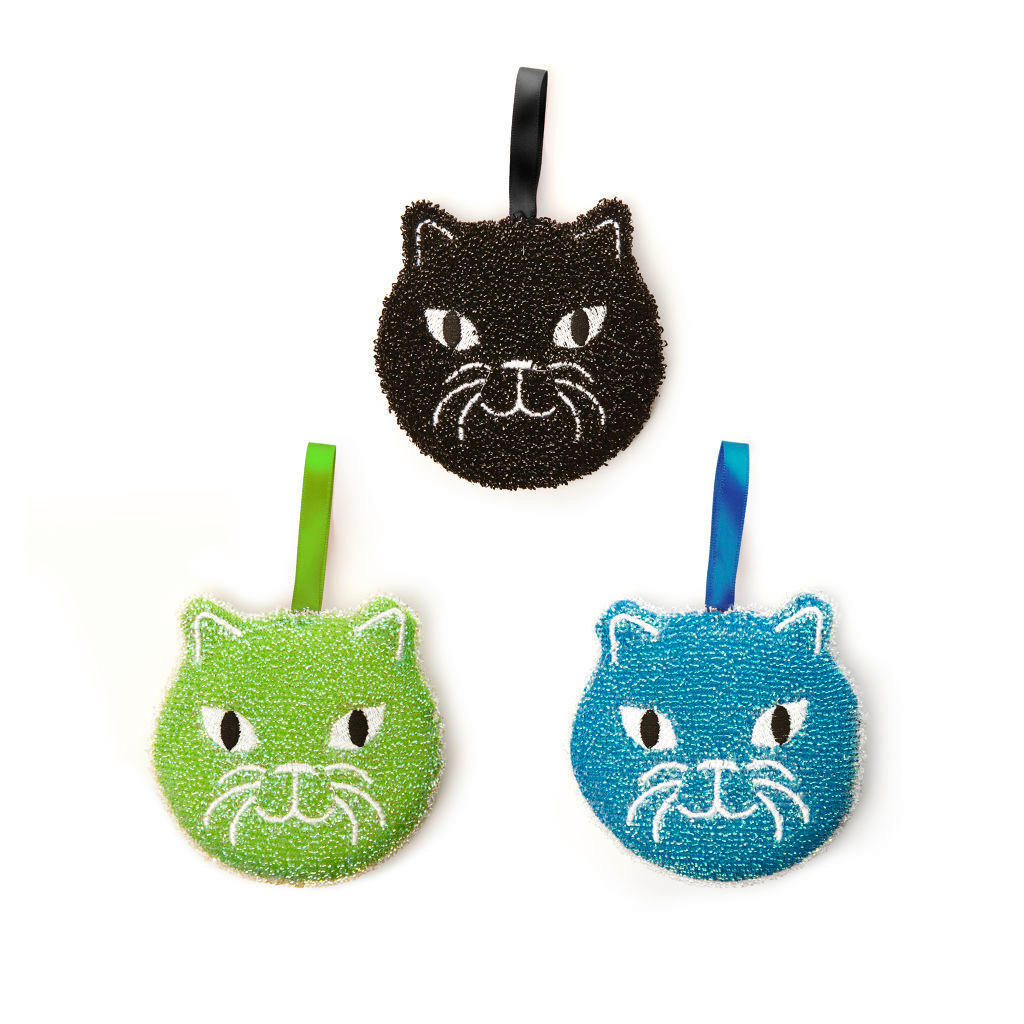 HOUBIČKA - vícebarevná, Basics, plast (10/4,5/13cm) - Kikkerland