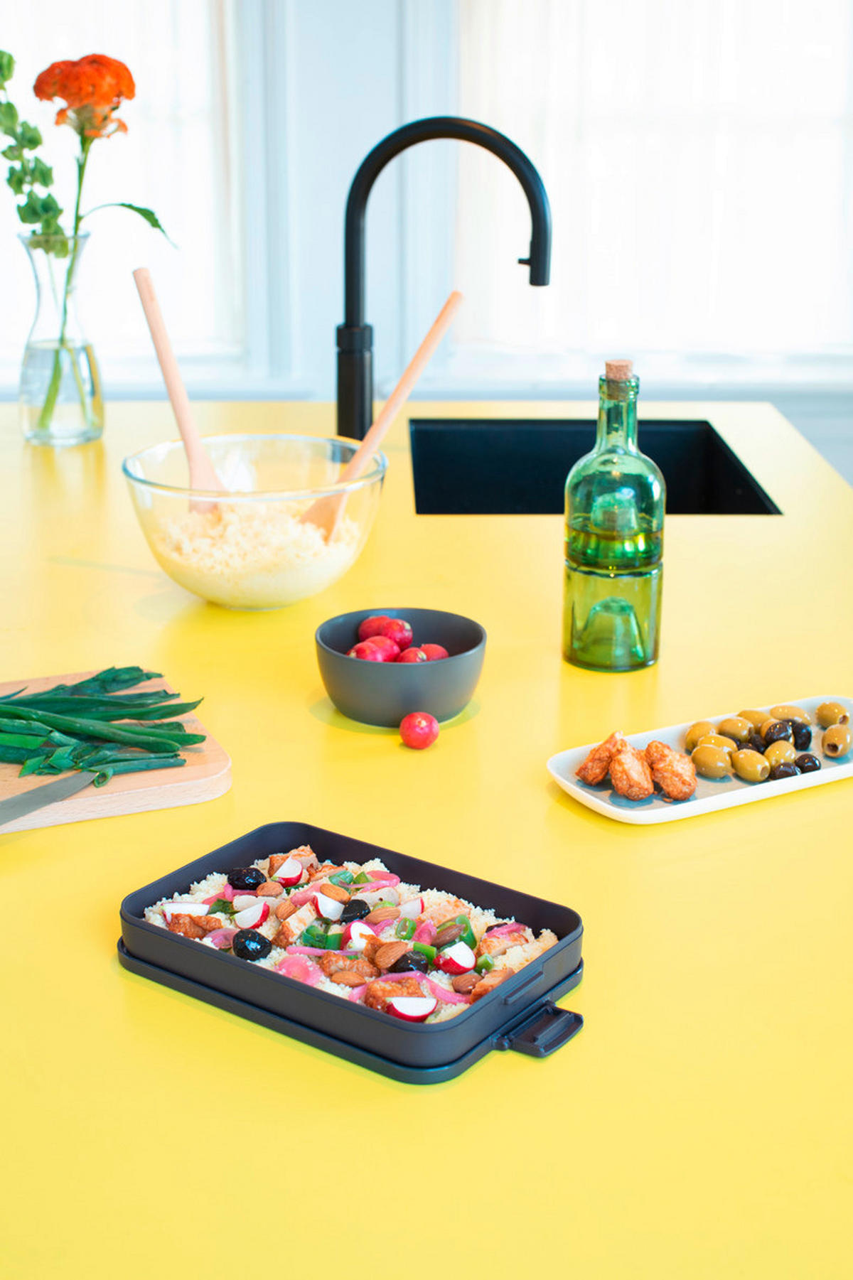 KRABIČKA NA OBĚD plast   - tmavě šedá, Basics, plast (25.5/3.7/16.6cm) - Brabantia