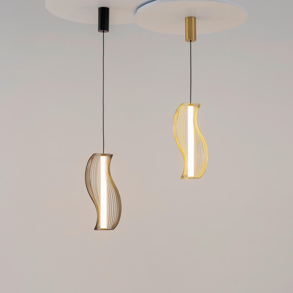 PENDELLEUCHTE Shadows of the past 21/352/17 cm  - Messingfarben, Design, Metall (21/352/17cm) - MAYTONI