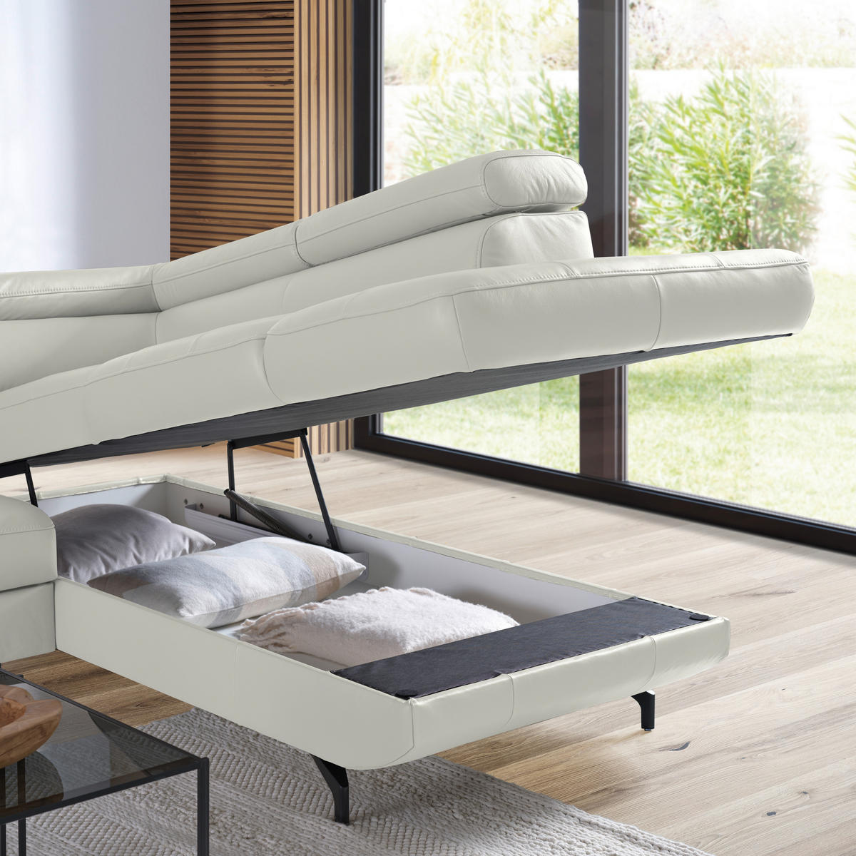 ECKSOFA in Echtleder Weiss  - Weiss/Schwarz, Design, Leder/Metall (270/220cm) - Novel