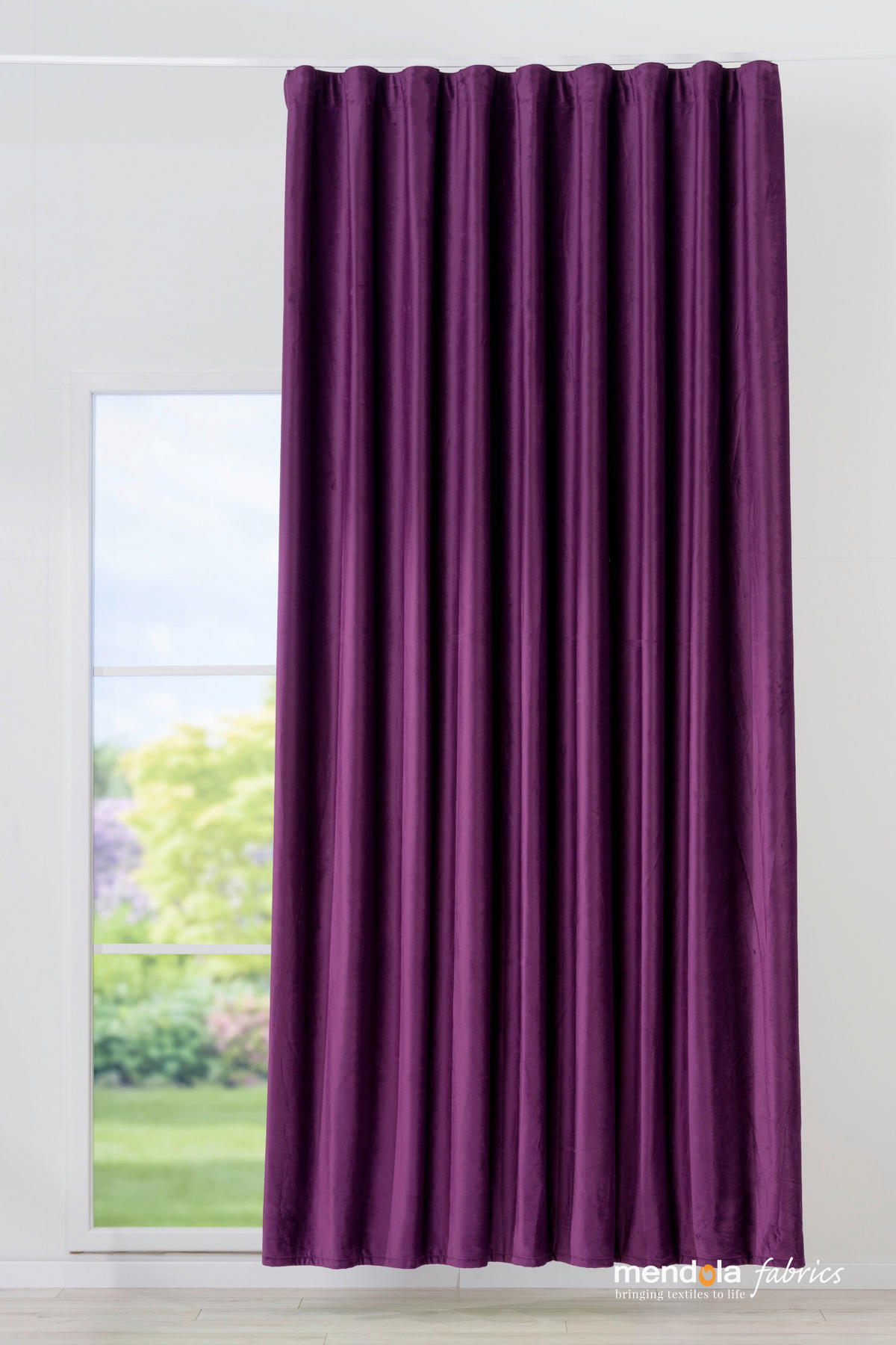 DRAPERIE CONFECȚIONATĂ black-out (nu permite trecerea luminii)  - Basics, textil (22/26.5/6cm)