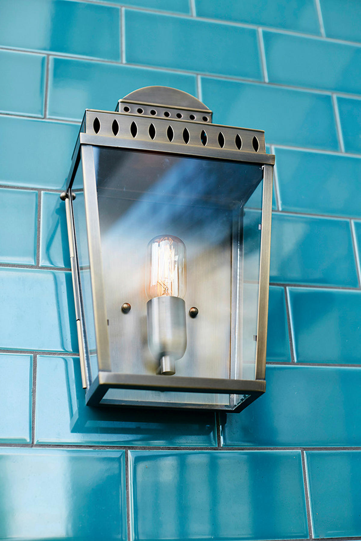 AUSSENWANDLEUCHTE - Nickelfarben, Konventionell, Glas/Metall (22/12/37,5cm) - Elstead Lighting