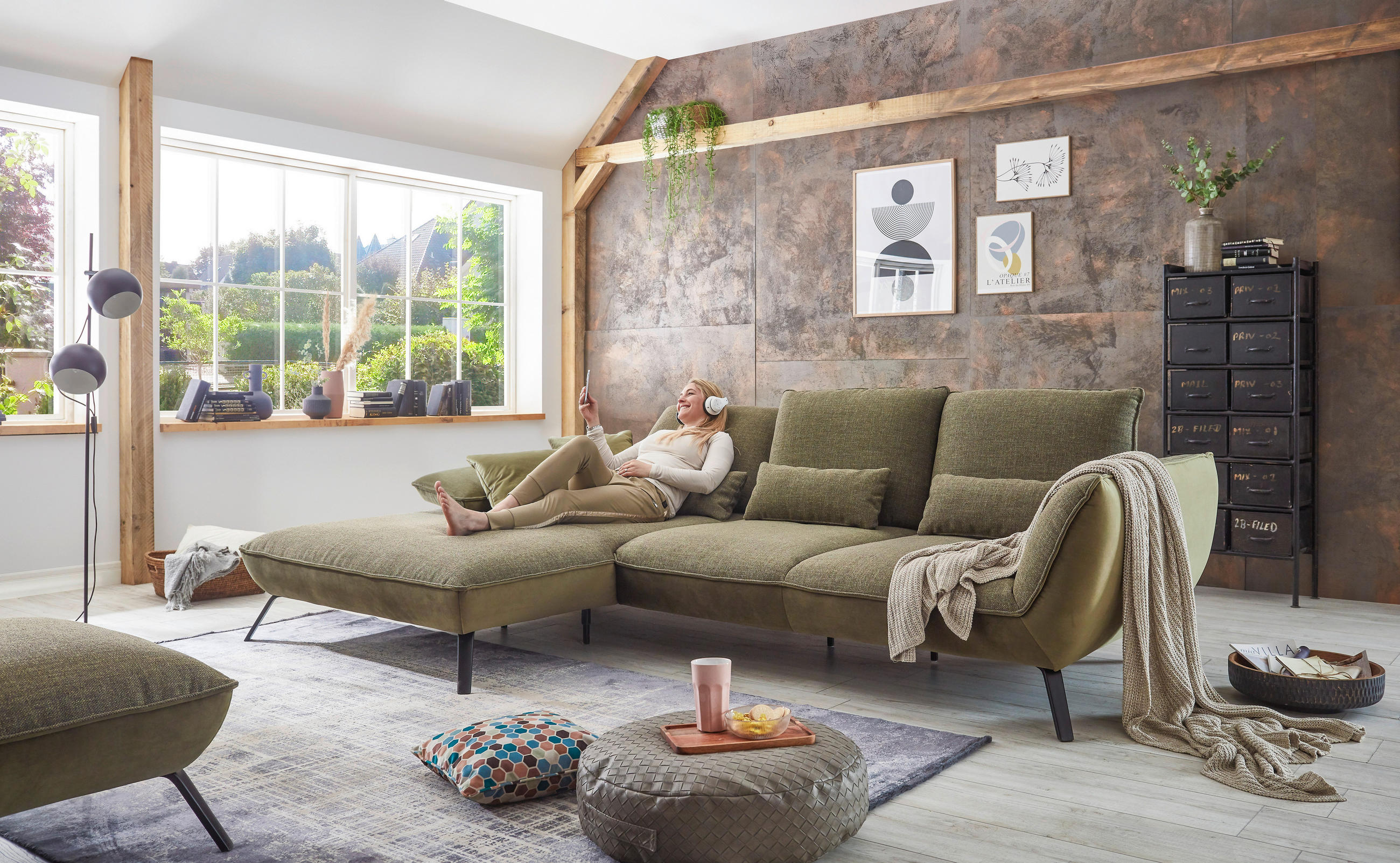 ECKSOFA Olivgrün Flachgewebe  - Schwarz/Olivgrün, Design, Textil/Metall (191/301cm) - Moderano