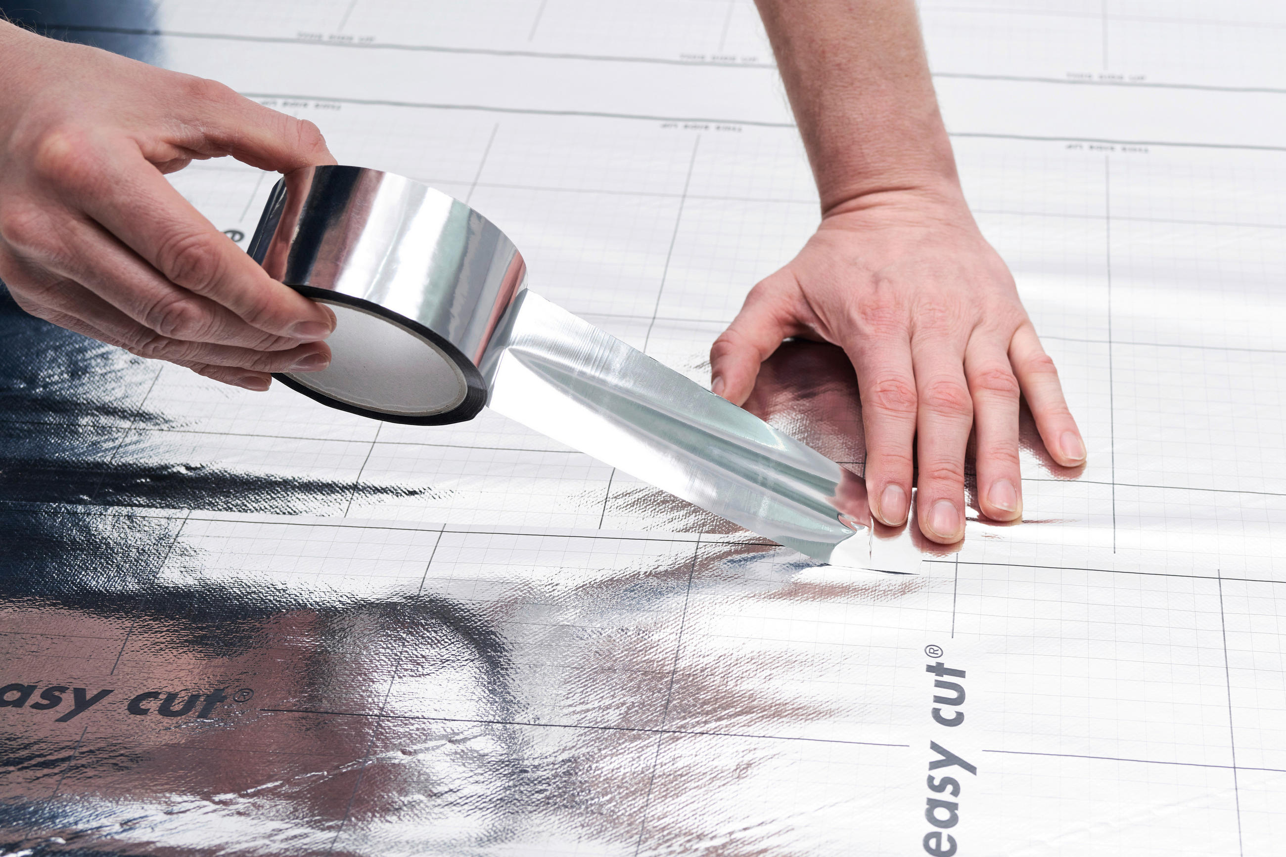 Alu Tape - Silberfarben, Basics, Kunststoff (9.5/9.5/5cm) - Egger Holzwerkstoffe