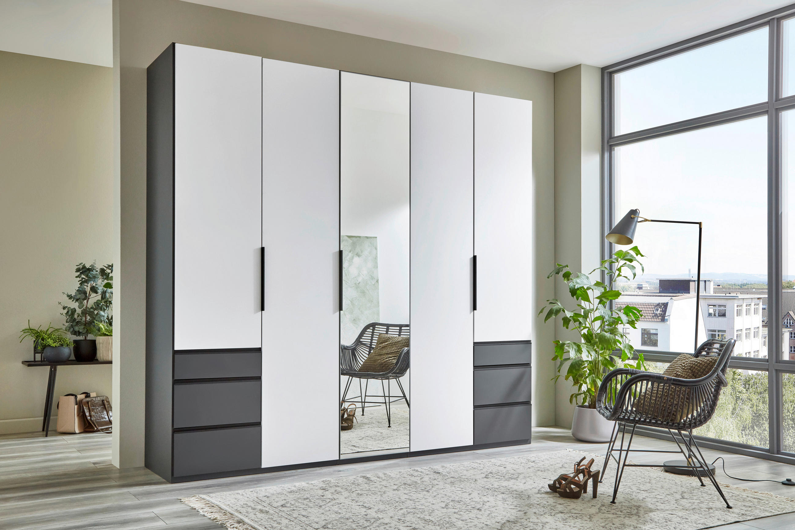 DREHTÜRENSCHRANK in Graphitfarben, Weiss  - Weiss/Schwarz, Konventionell, Holzwerkstoff/Metall (250/236/58cm) - Hom`in