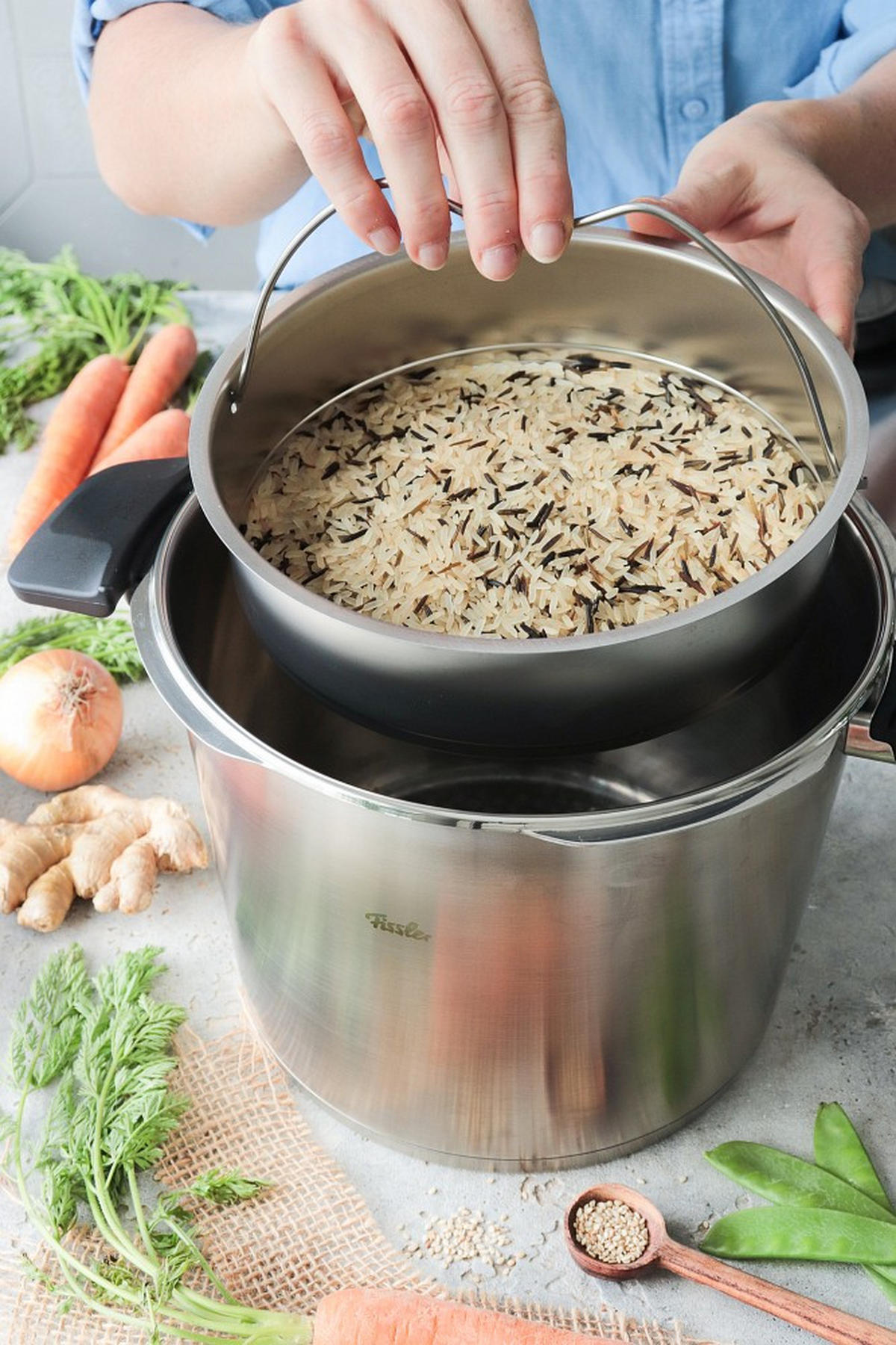 SCHNELLKOCHTOPF VITAVIT® PREMIUM satiniert 6.0 L  - Silberfarben, Basics, Metall (22cm) - Fissler