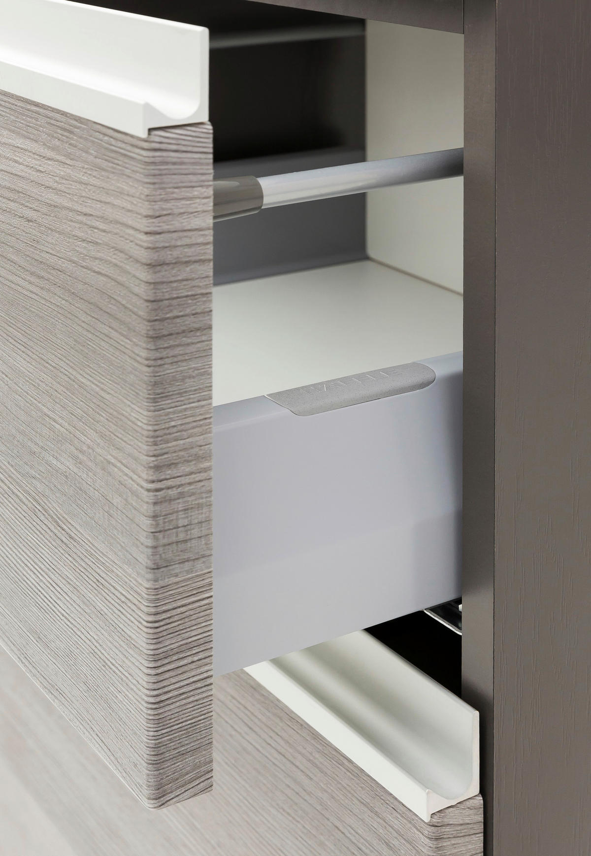 HOCHSCHRANK 40/154/35 cm  - Silberfarben/Alufarben, Basics, Holzwerkstoff/Kunststoff (40/154/35cm) - Held