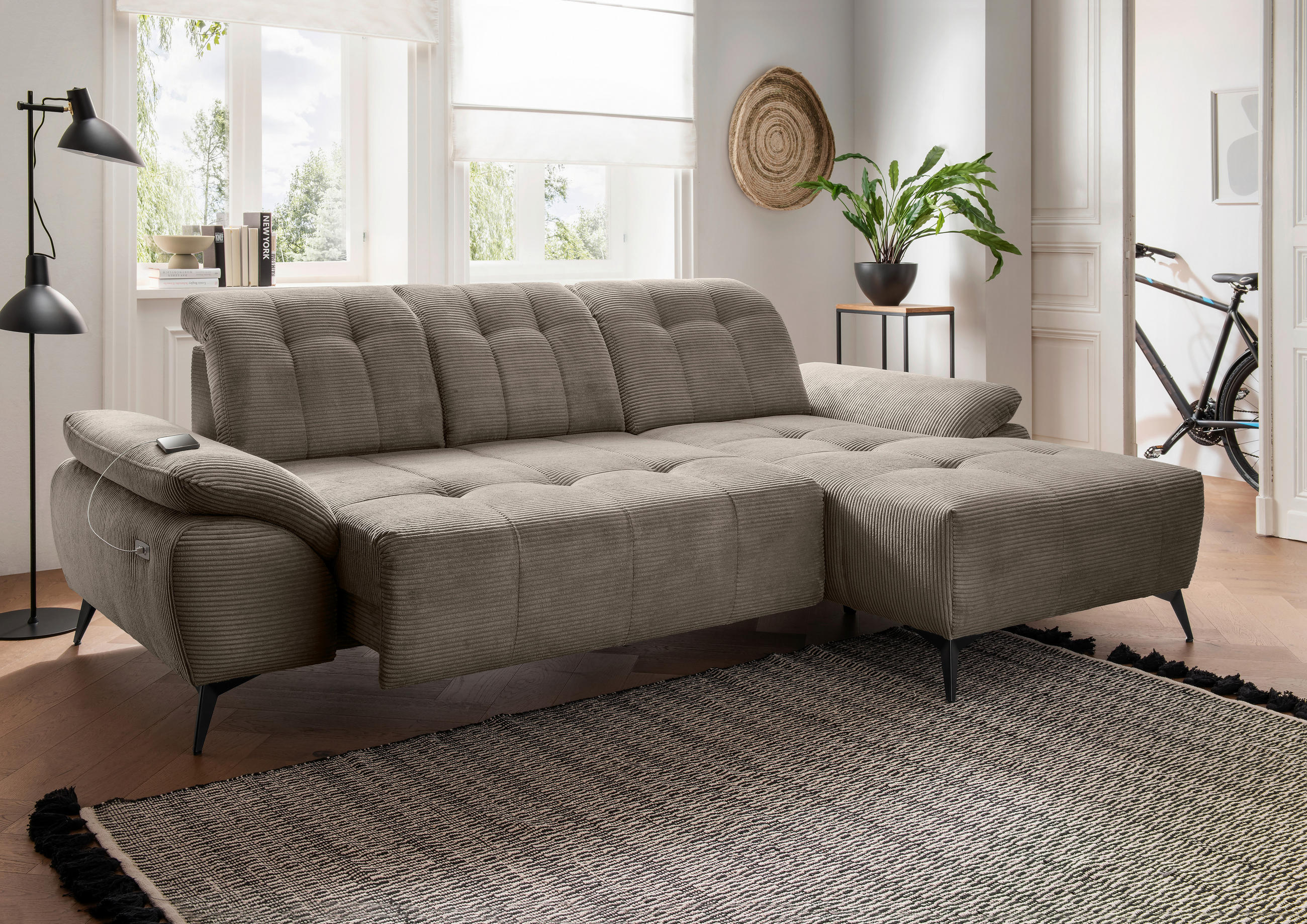 ECKSOFA FIORE in Cord Graubraun Kopfteilverstellung, Sitzvorzug  280/180 cm  - Graubraun/Schwarz, MODERN, Textil/Metall (280/180cm) - Livetastic