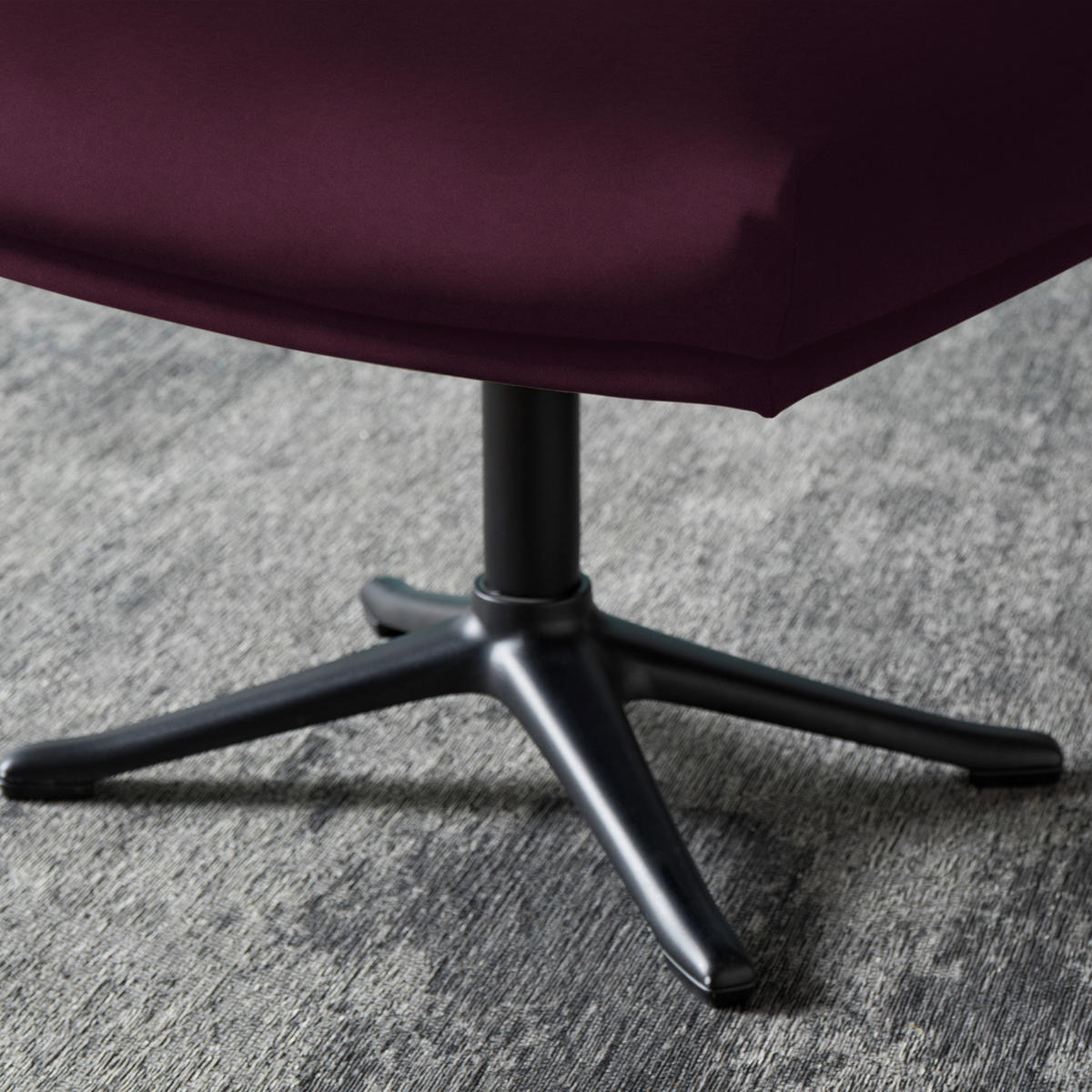 HOCKER in Textil Brombeere  - Brombeere/Schwarz, Design, Textil/Metall (51/37/41cm) - home24