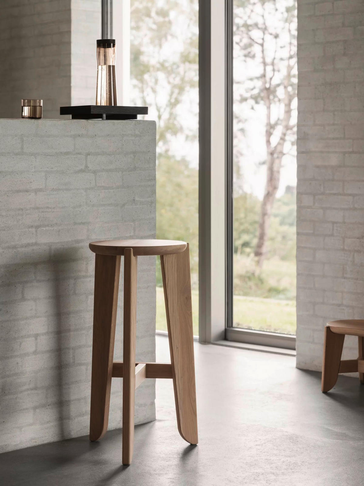 DEKOTABLETT - Schwarz, KONVENTIONELL, Holz (30/5/18cm) - Blomus