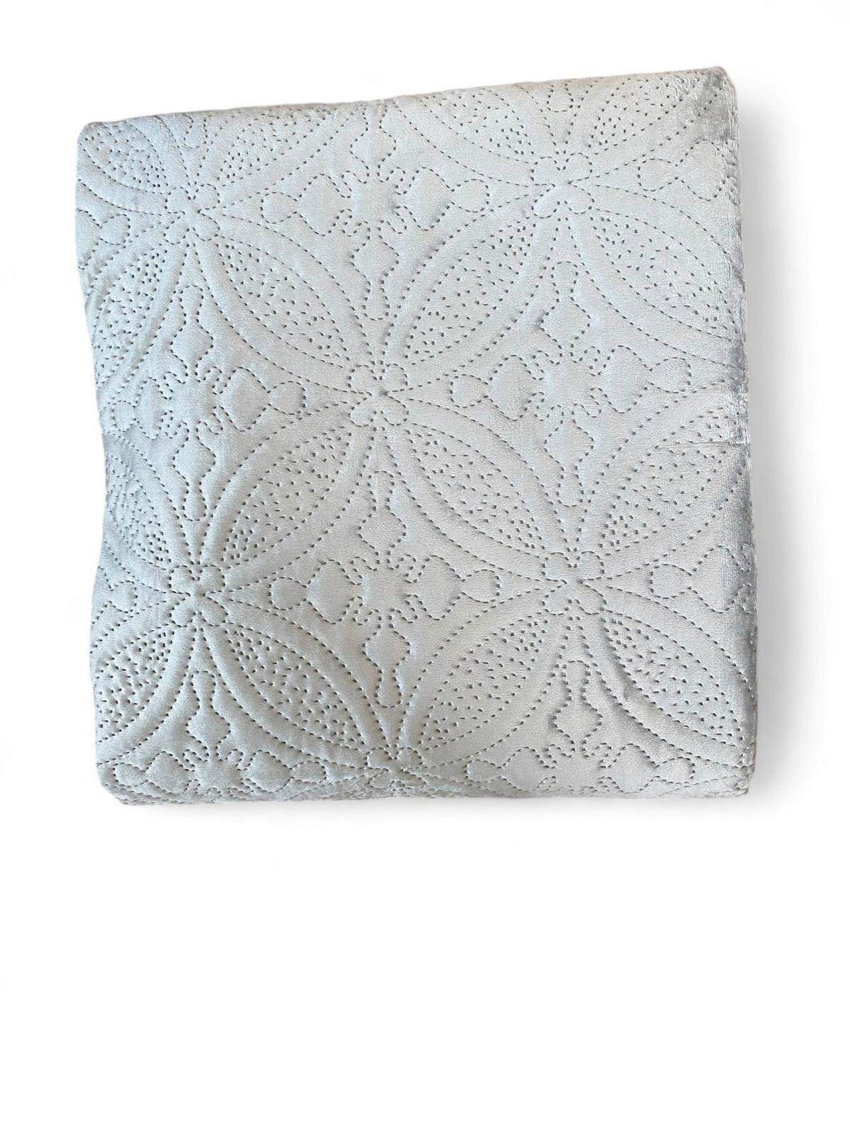 TAGESDECKE 170/220 cm  - Hellgrau, Basics, Textil (170/220cm) - Novel