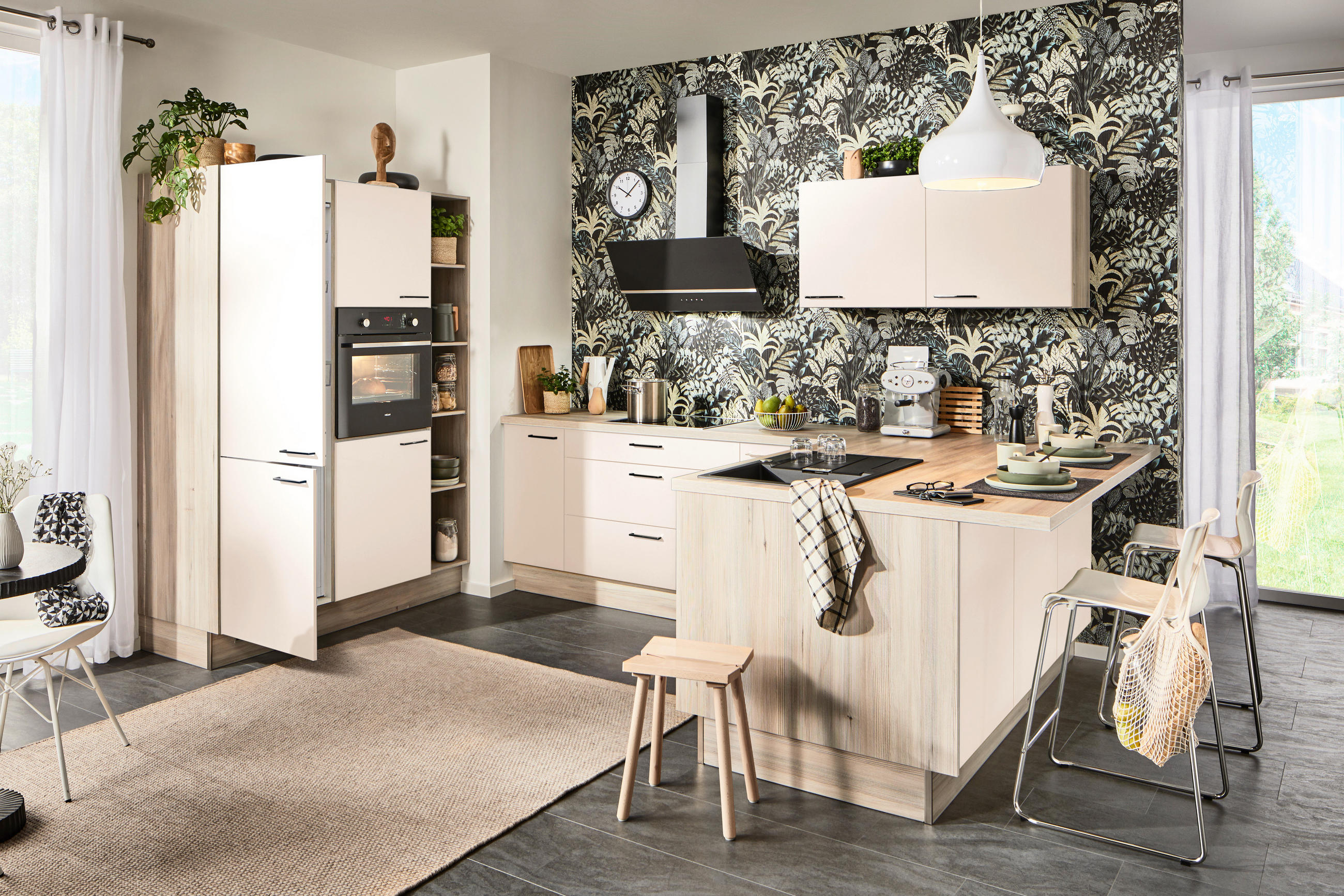 ECKKÜCHE  in Magnolie  - Magnolie/Schwarz, Design, Holzwerkstoff/Metall (150/280/192cm) - Xora