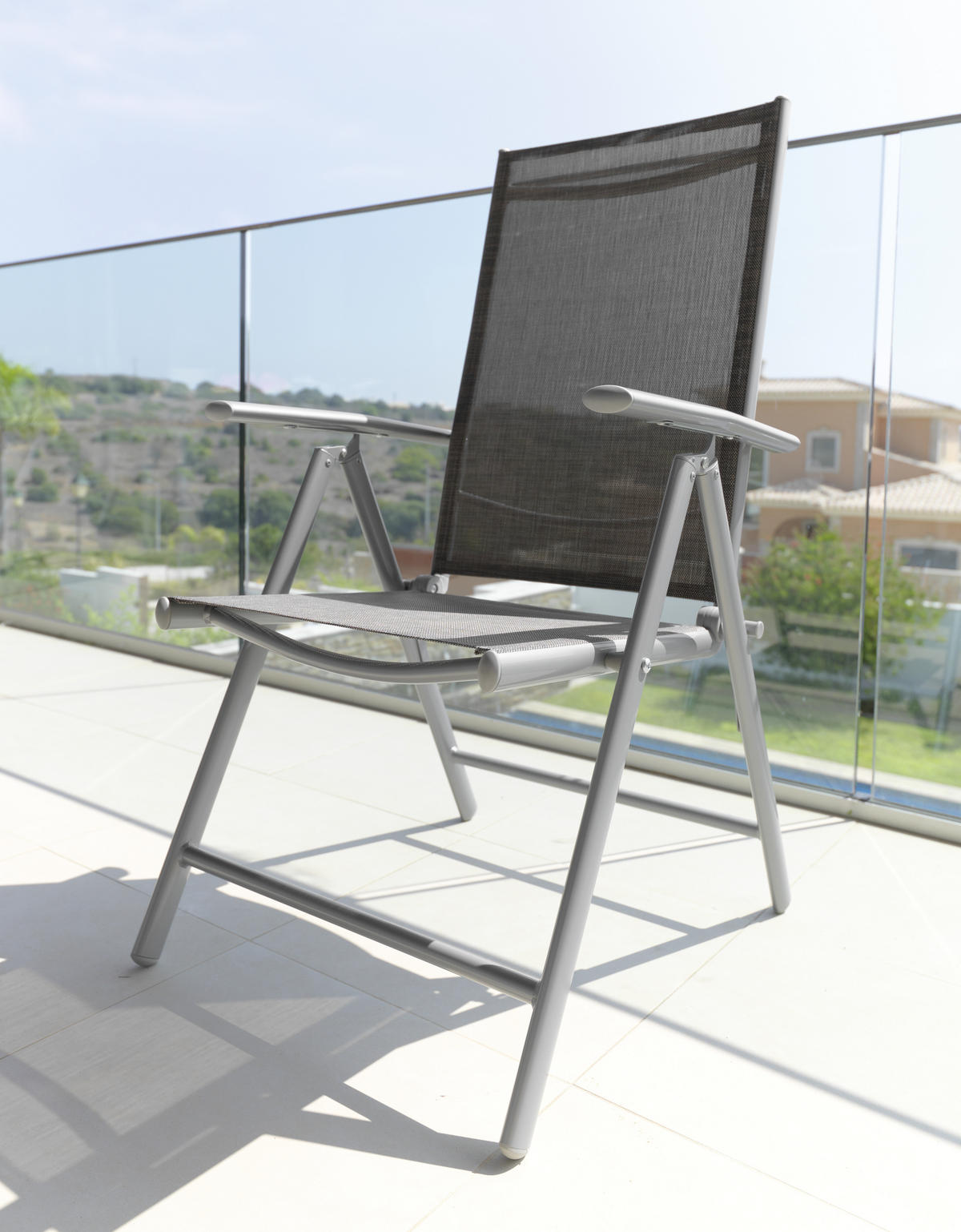 SCAUN PLIANT DE EXTERIOR in metal, textil argintiu, maro deschis  - argintiu/maro deschis, Design, metal/textil (56/106/64cm) - Xora