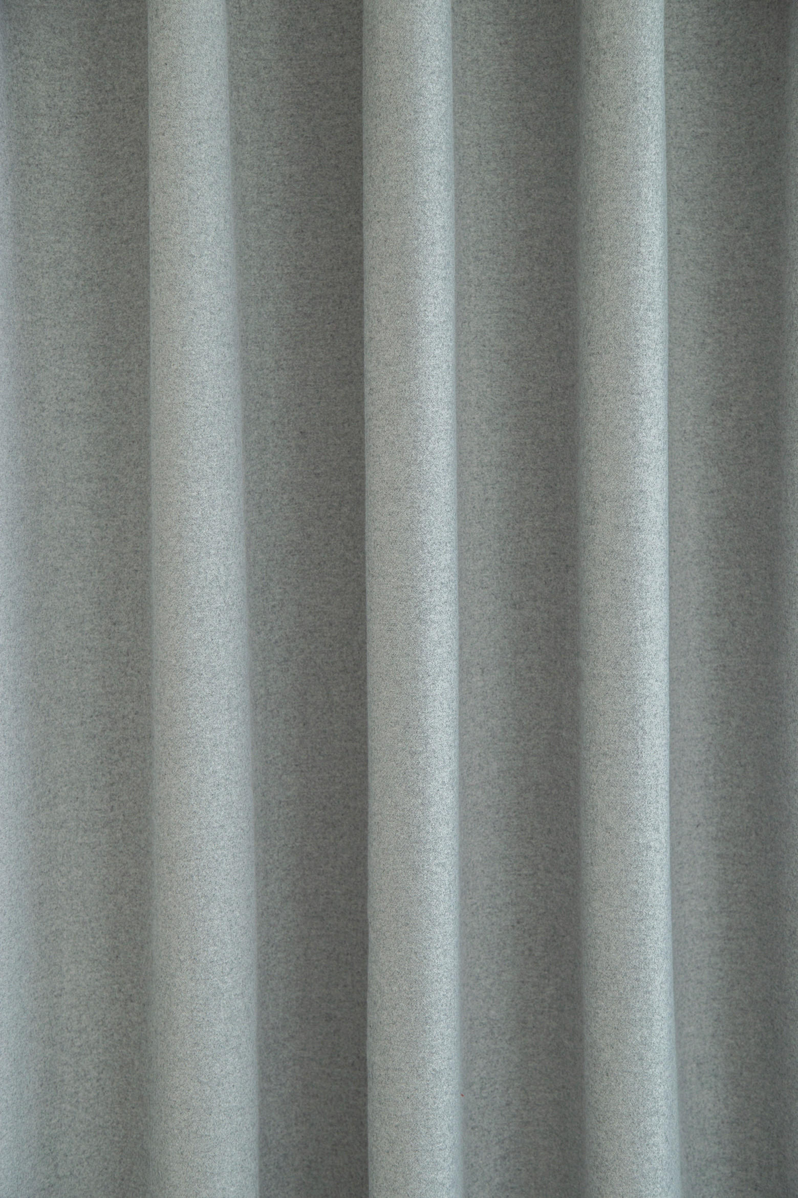 WÄRMESCHUTZVORHANG blickdicht 140/245 cm - Grau, Basics, Textil (140/245cm)