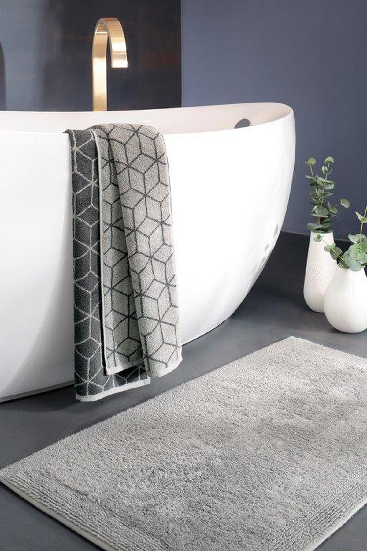 PEŠKIR ZA TUŠIRANJE - grafitno siva, Konvencionalno, tekstil (80/150cm) - Villeroy & Boch