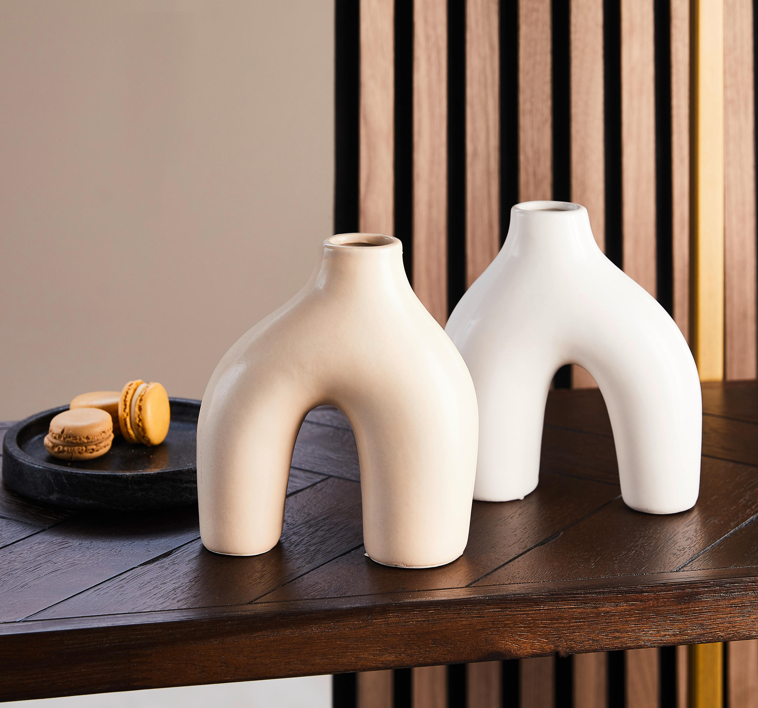 VAS 17 cm  - vit/beige, Basics, keramik (15/6/17cm)