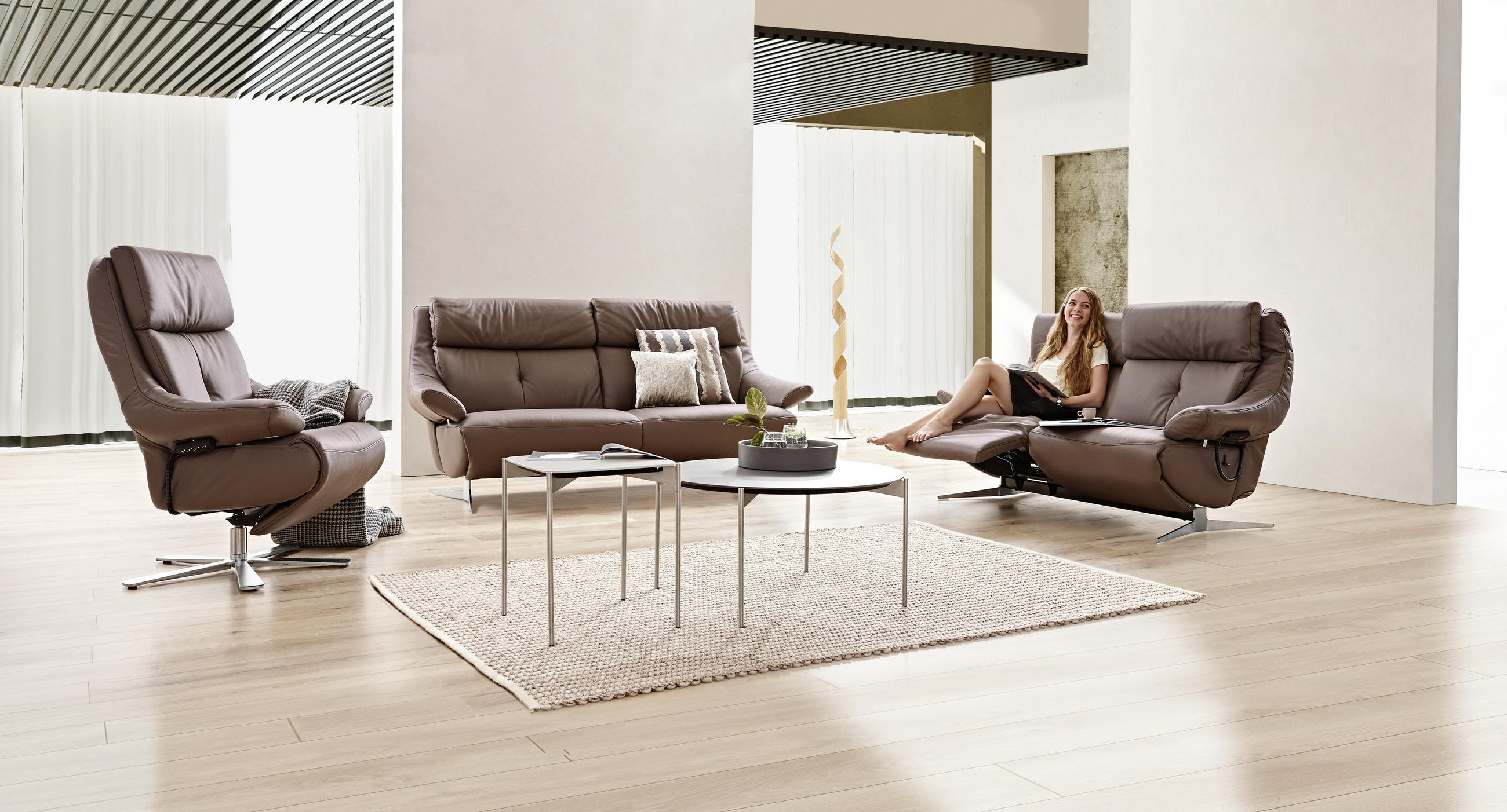 COUCHTISCH 83/83/42 cm rund Edelstahlfarben, Dunkelgrau  - Edelstahlfarben/Dunkelgrau, Design, Keramik/Metall (83/83/42cm) - Venjakob