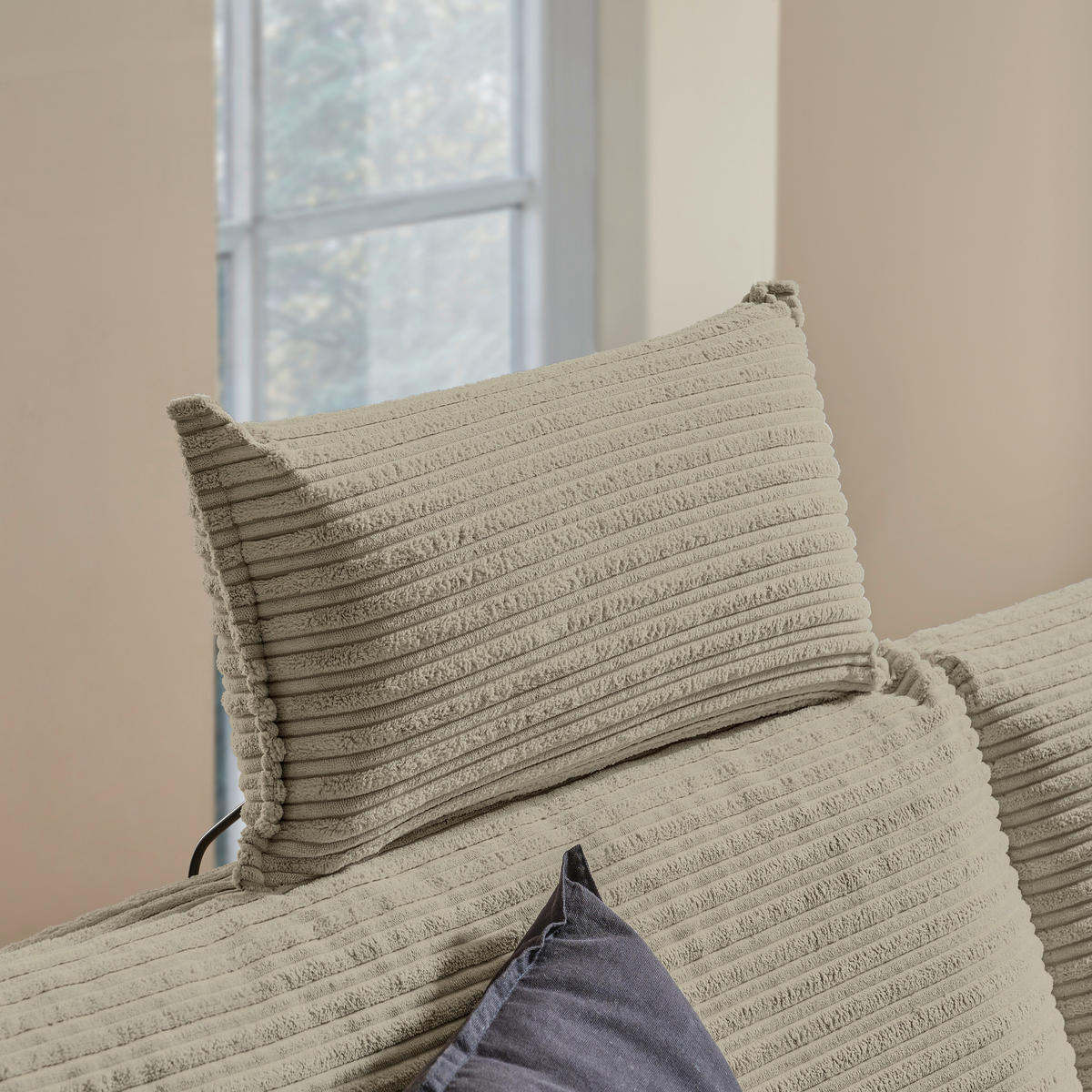 ECKSOFA in Cord Greige  173/276 cm  - Greige/Schwarz, KONVENTIONELL, Textil/Metall (173/276cm) - Carryhome