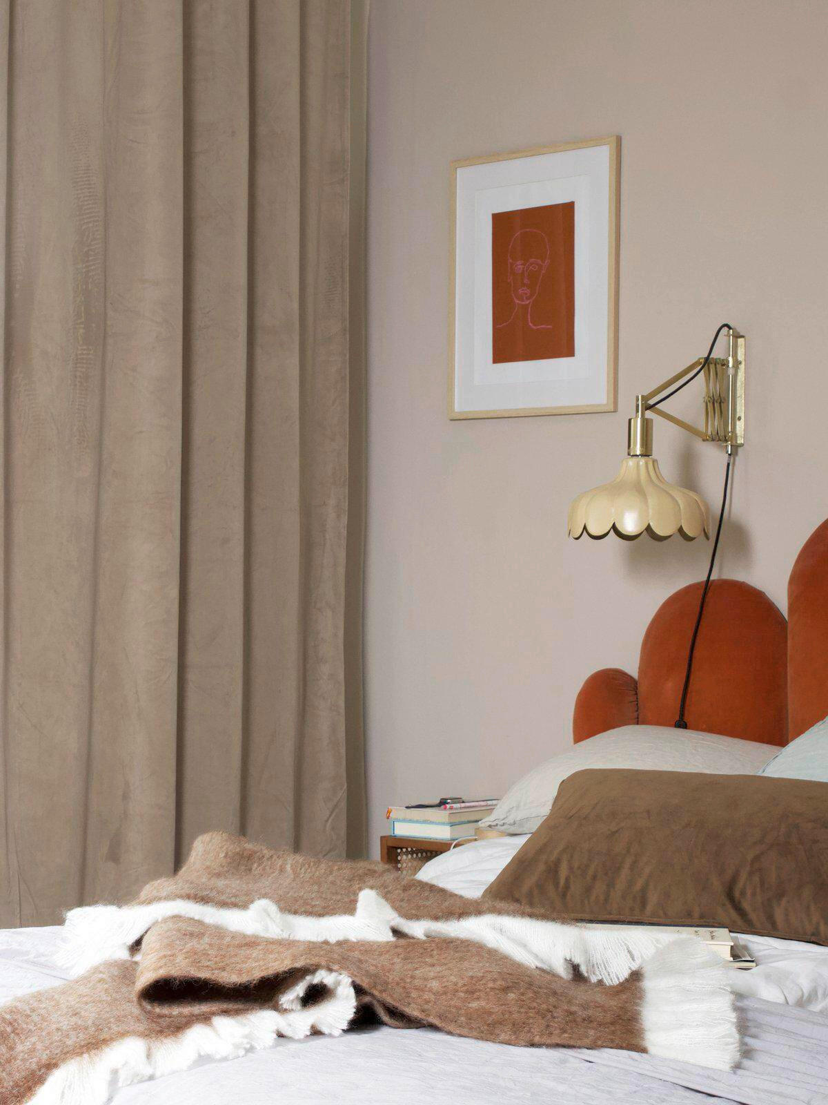 FERTIGVORHANG Verdunkelung  - Beige, Basics, Textil (135/280cm) - Svanefors