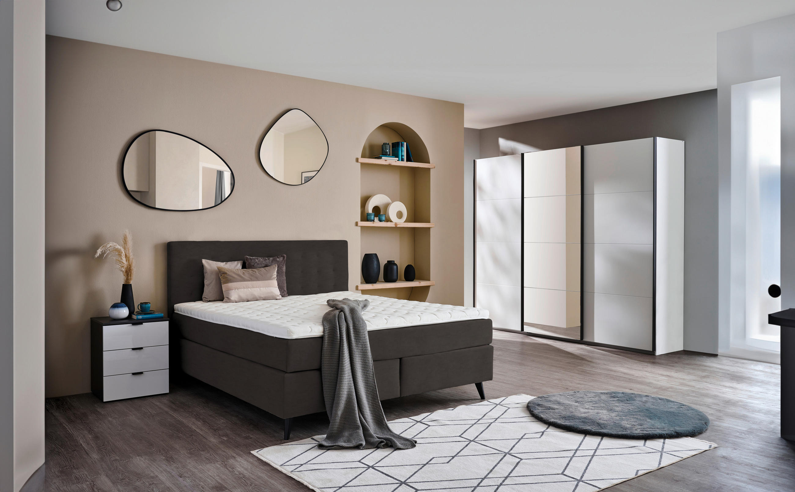 BOXSPRINGBETT 200/200 cm  in Dunkelbraun  - Dunkelbraun/Schwarz, KONVENTIONELL, Holz/Textil (200/200cm) - Voleo