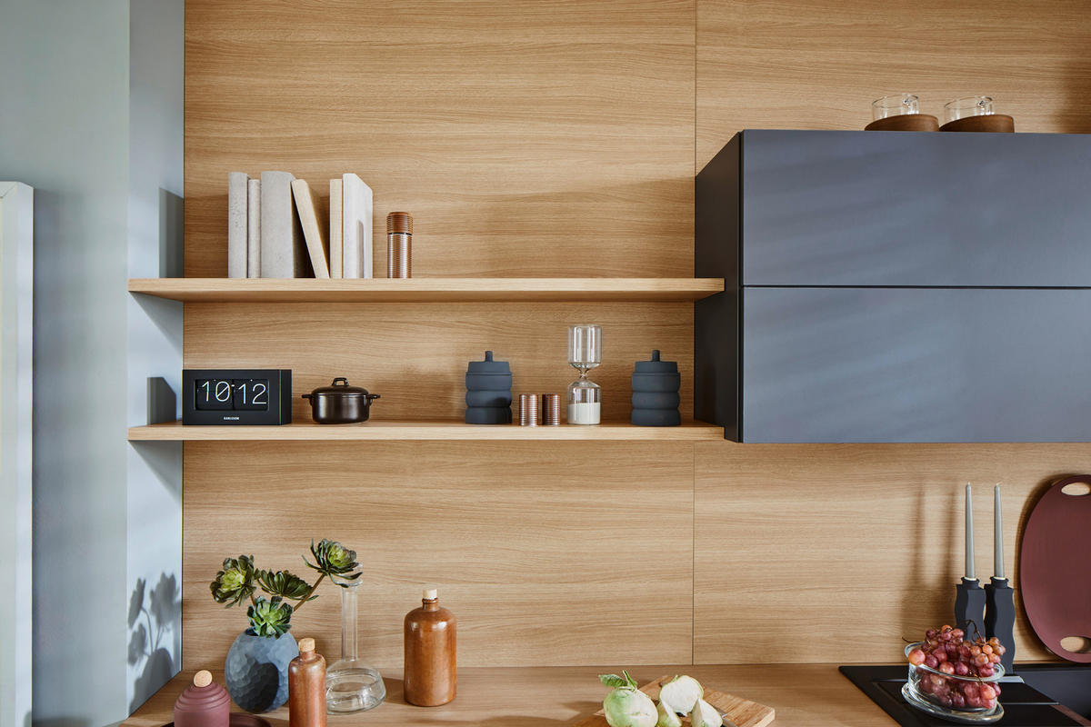 EINBAUKÜCHE   - Weiß, Design, Holzwerkstoff - Dieter Knoll