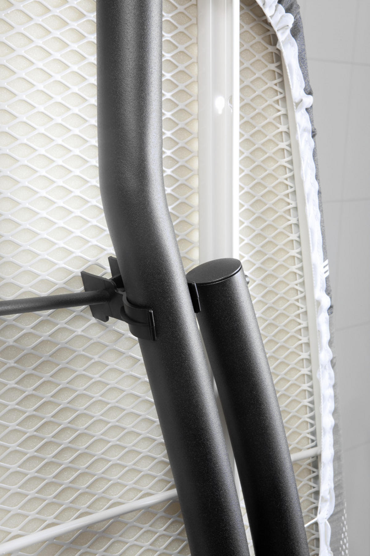 ŽEHLICÍ PRKNO - bílá/černá, Basics, textil (47/163,5/8,5cm) - Brabantia