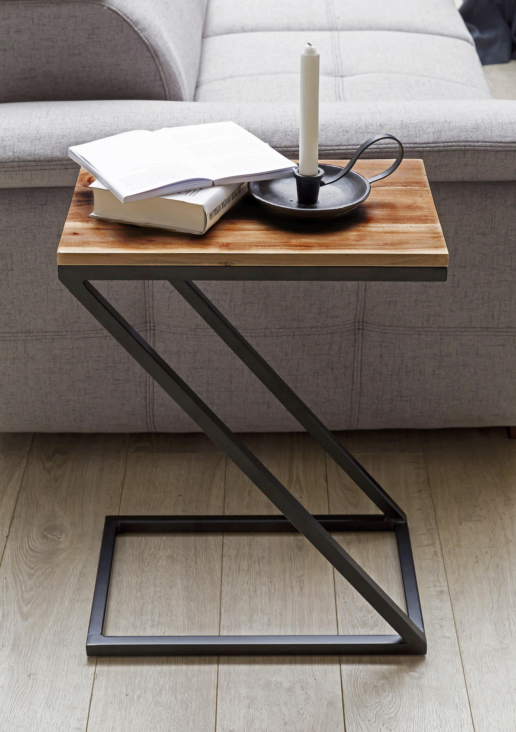Beistelltisch "Akola" , Sheesham massiv rechteckig Sheeshamfarben  - Sheeshamfarben/Schwarz, Design, Holz/Metall (45/32/62cm) - MID.YOU