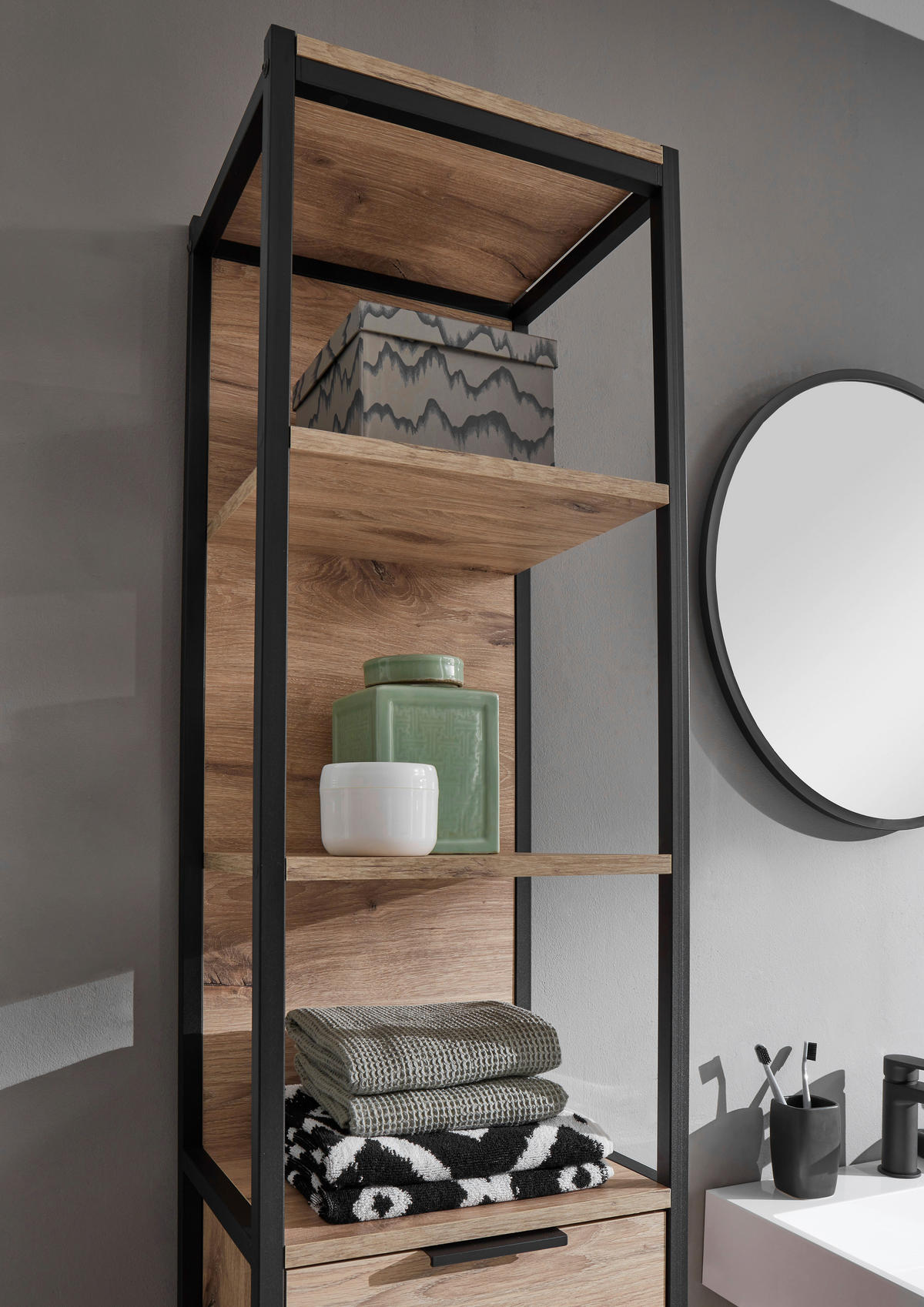 HOCHSCHRANK 38/195/30 cm  - Eichefarben/Schwarz, KONVENTIONELL, Holzwerkstoff/Kunststoff (38/195/30cm) - home24