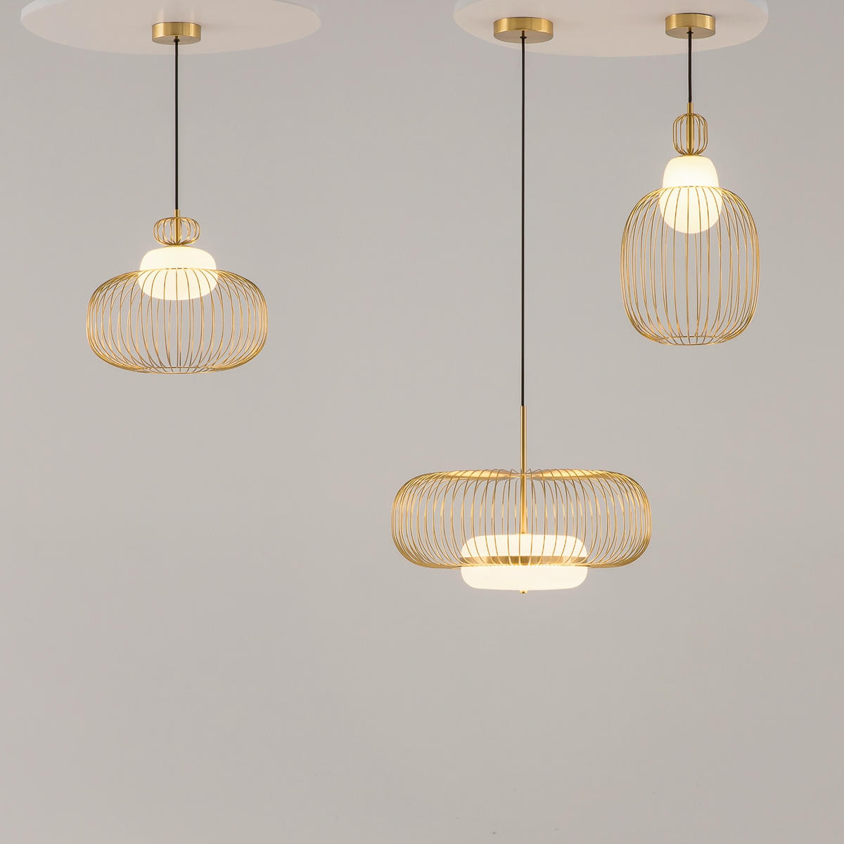 PENDELLAMPA Levitation 34.5/333 cm  - mässingsfärgad, Design, metall (34.5/333cm) - MAYTONI