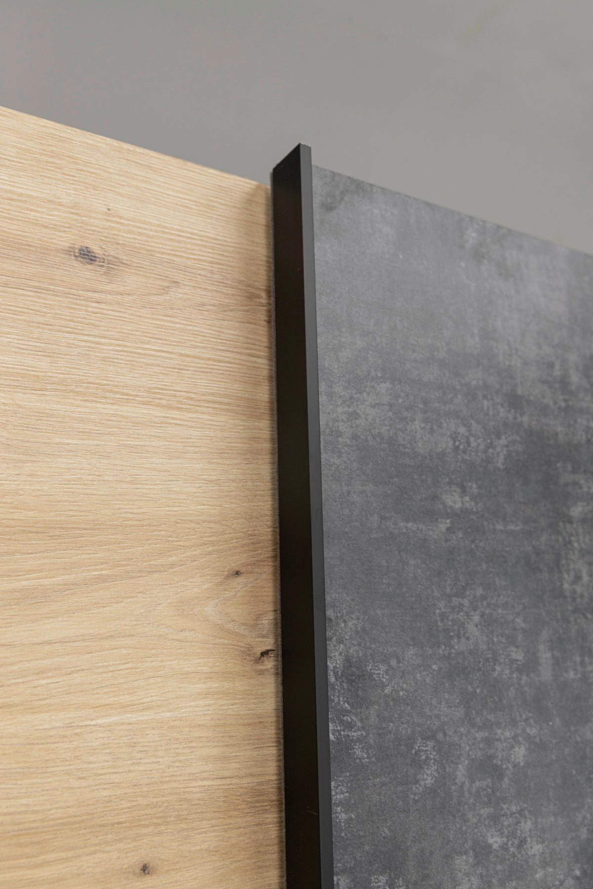 SCHIEBETÜRENSCHRANK 175/205/61,5 cm Taupe, Eiche Artisan  - Taupe/Schwarz, MODERN, Holzwerkstoff/Metall (175/205/61,5cm) - MID.YOU