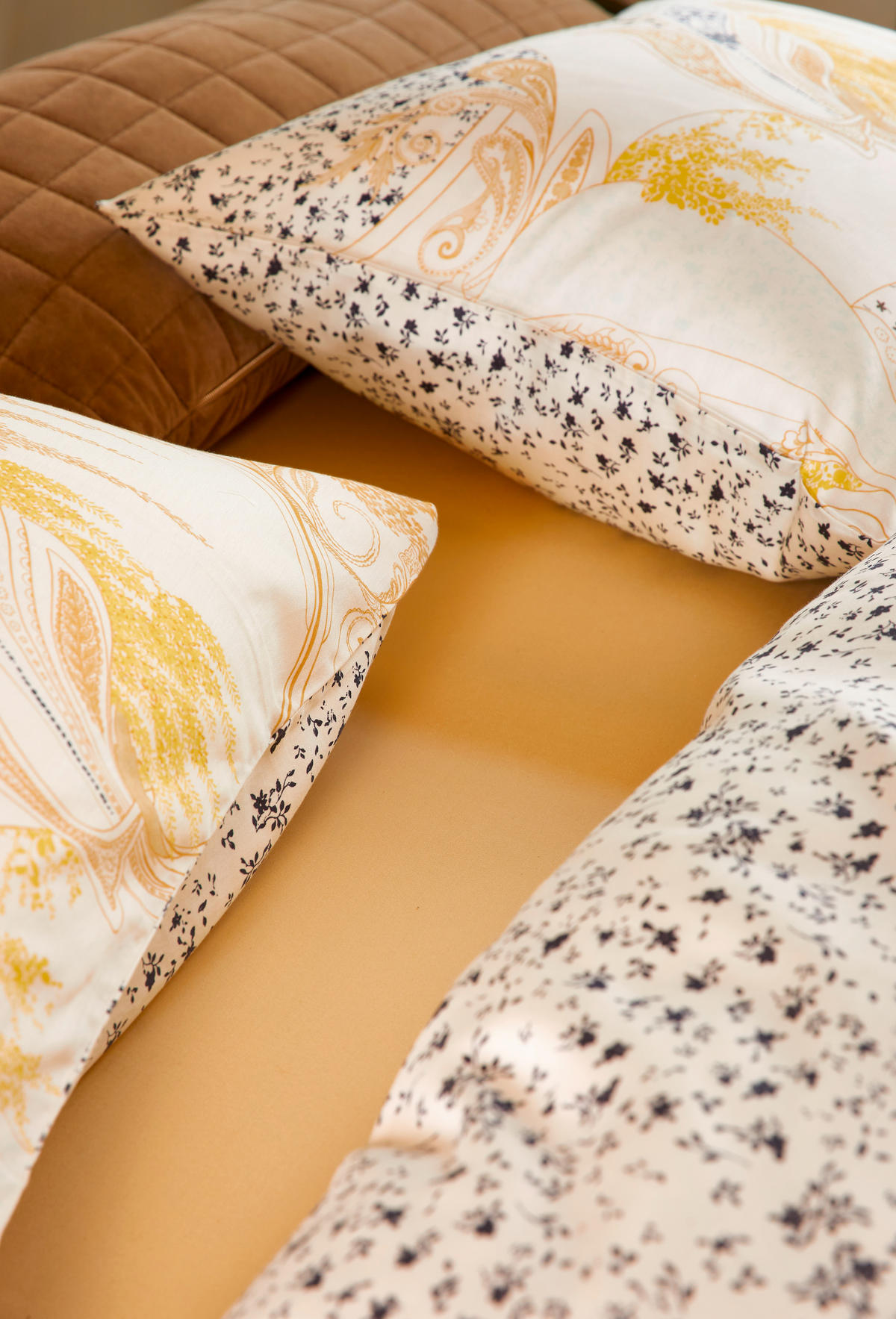 WENDEBETTWÄSCHE SS22 Satin  - KONVENTIONELL (135/200cm) - Essenza