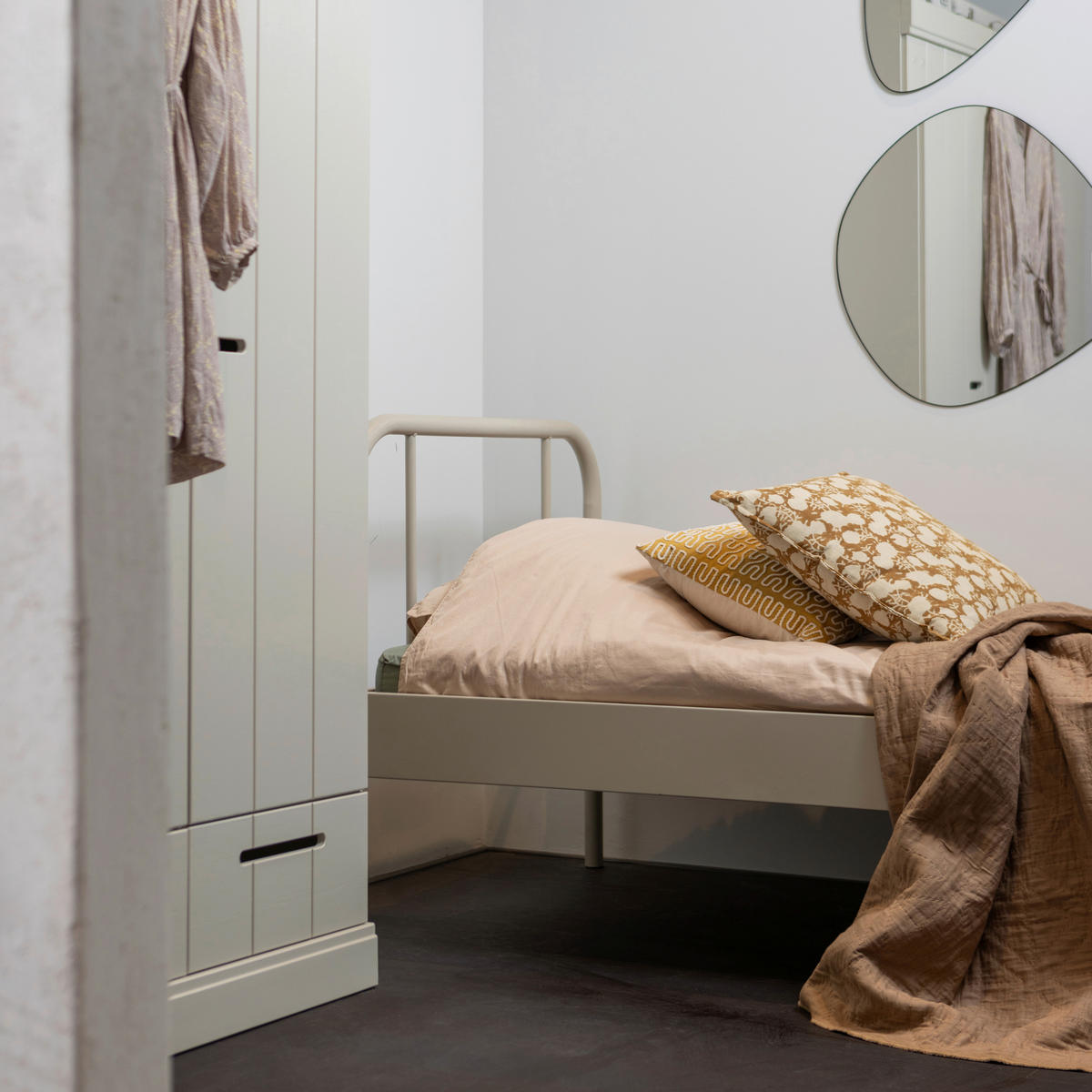 METALLBETT 90/200 cm  in Sandfarben  - Sandfarben, Basics, Metall (90/200cm) - MID.YOU