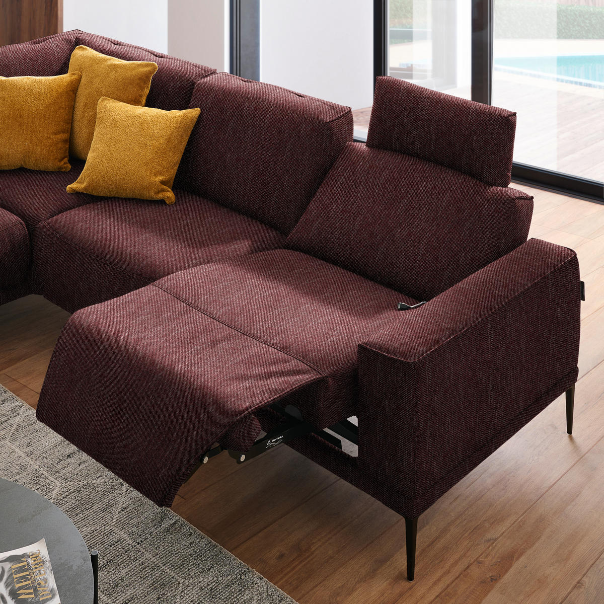 ECKSOFA in Flachgewebe Weinrot  - Weinrot/Schwarz, Design, Textil/Metall (210/260cm) - Johann Jakob